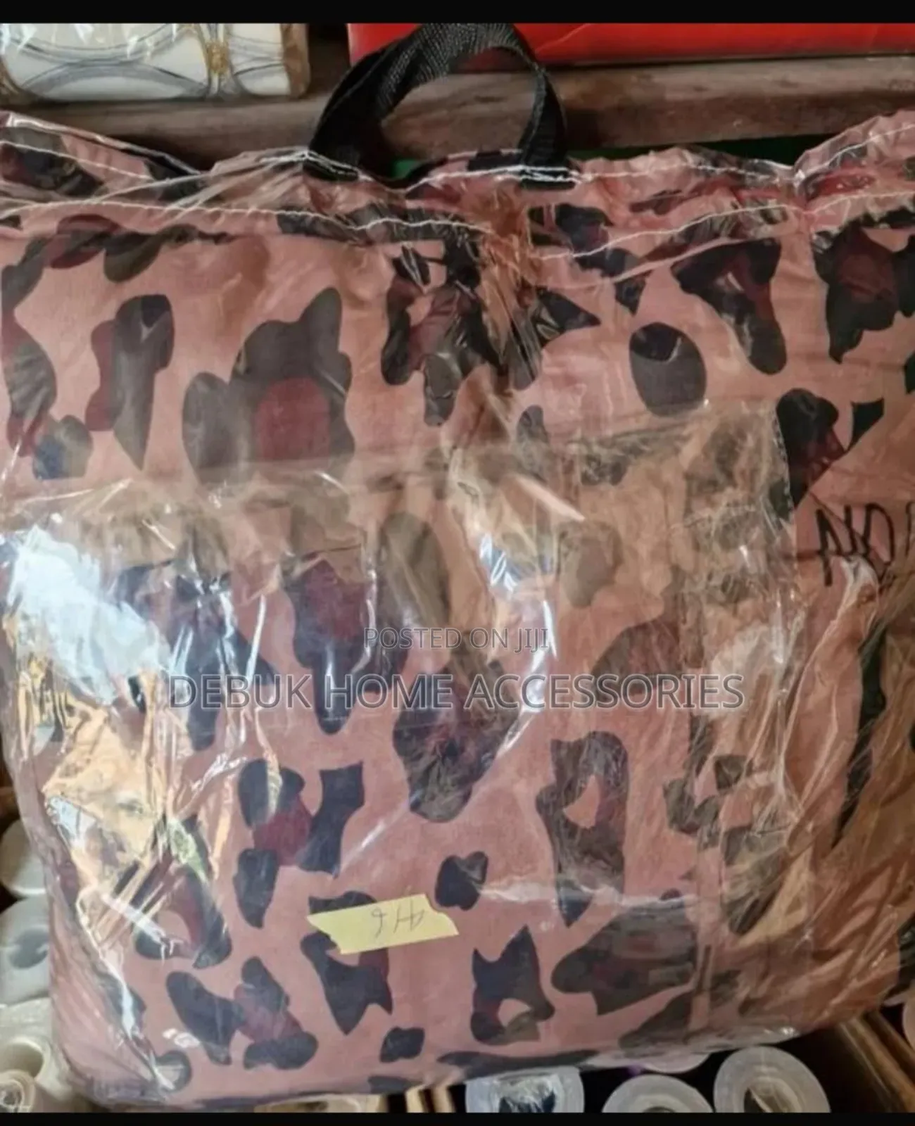 4/6 Duvet Set With Bedsheet And Pillow Case