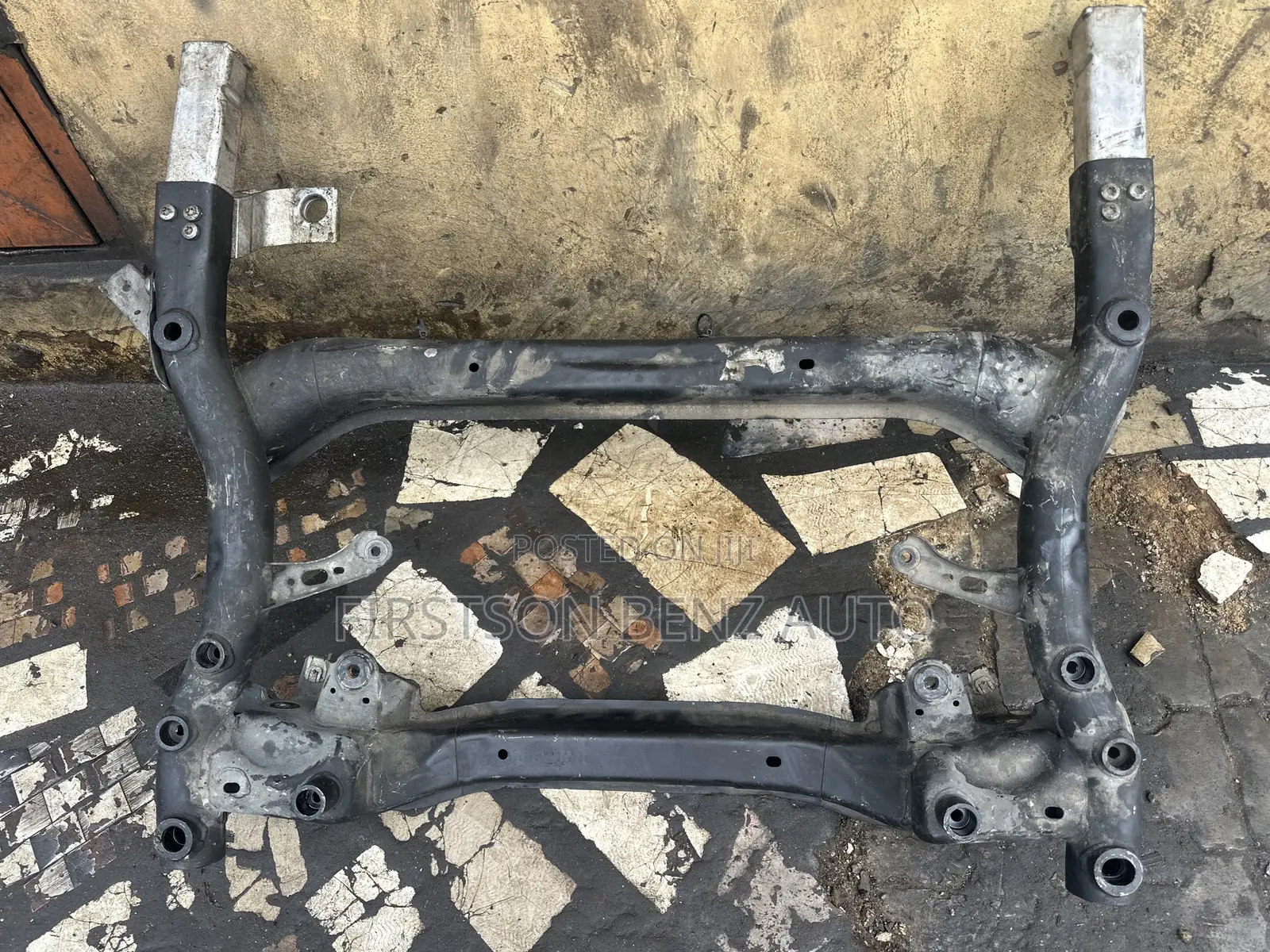 Mercedes Benz C300 Non 4matic Engine Beam