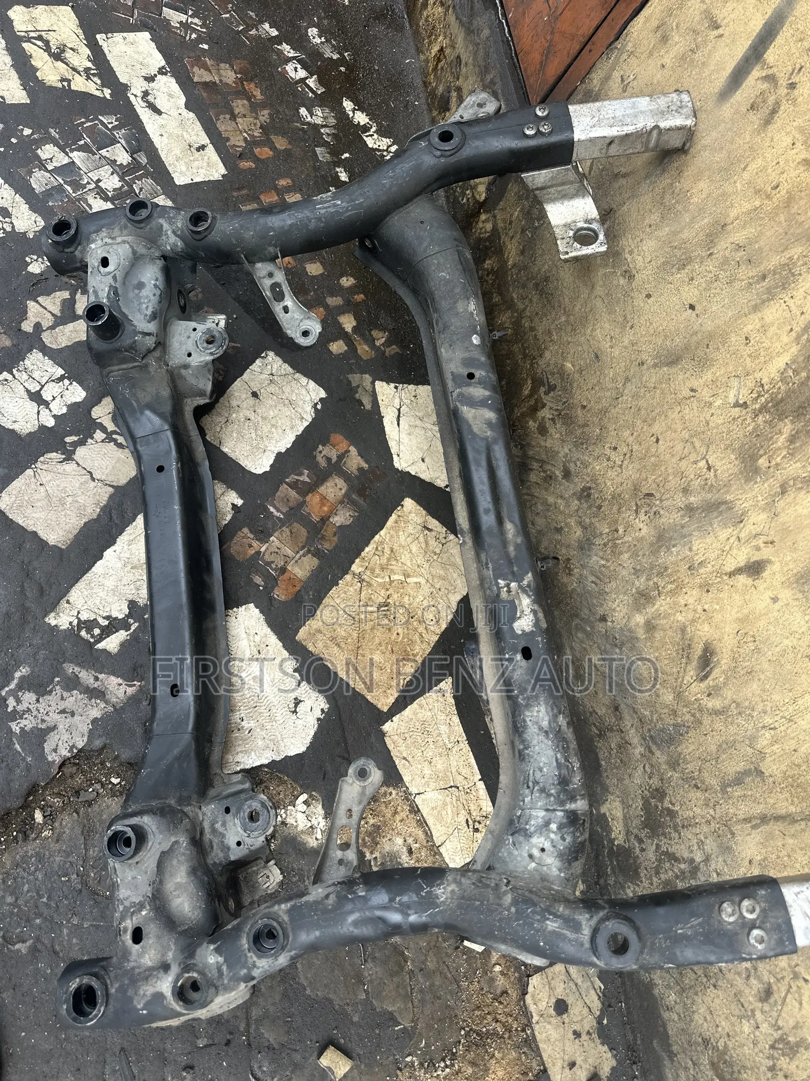 Mercedes Benz C300 Non 4matic Engine Beam