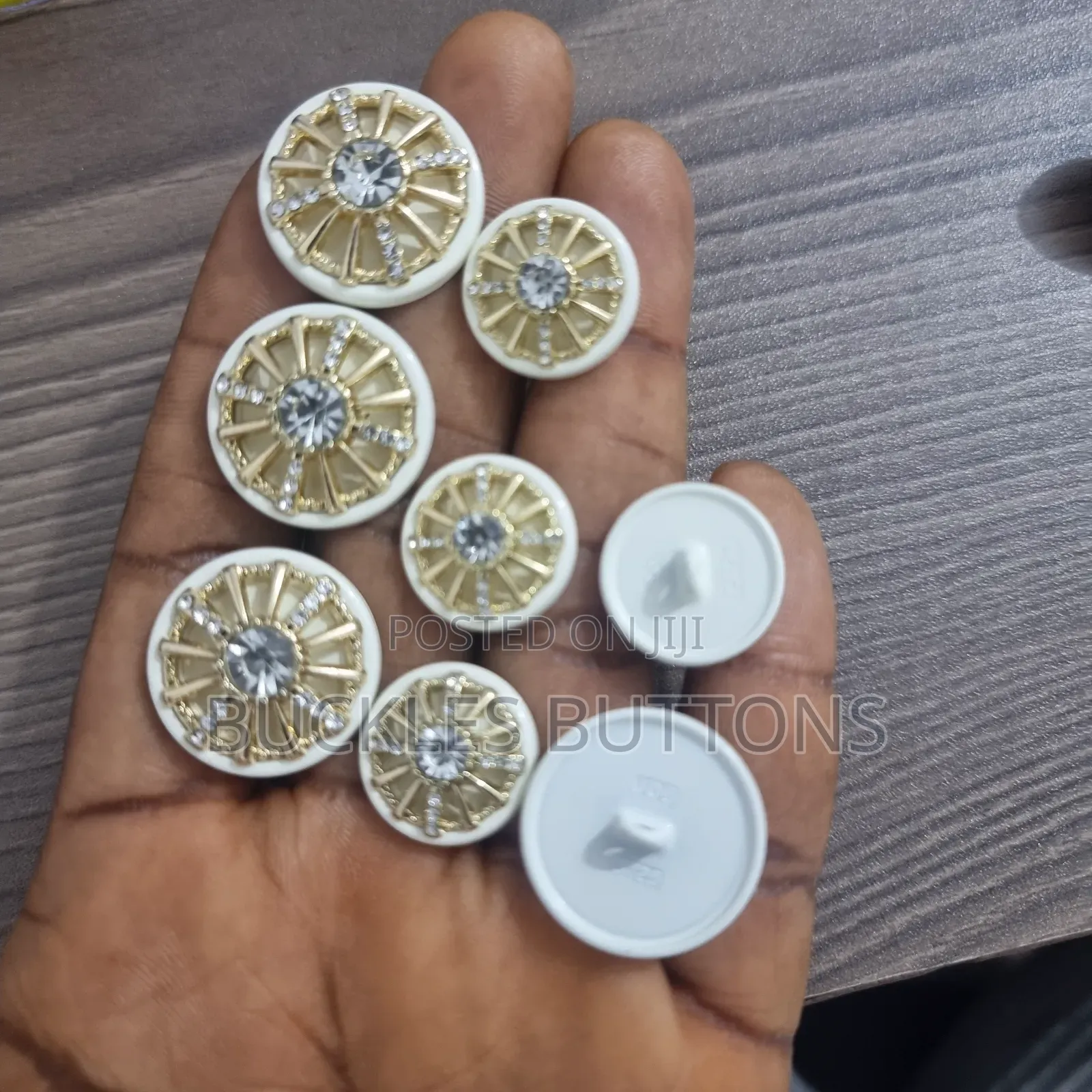 Suit Buttons