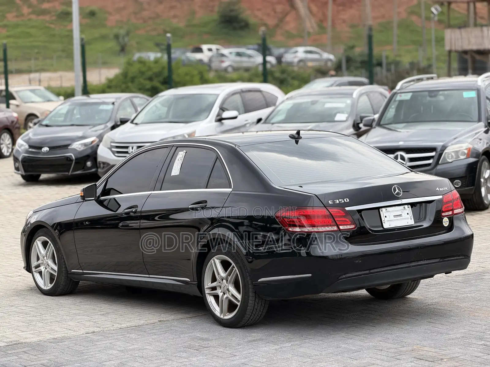 Mercedes-Benz E350 Base 4Matic Sedan AWD (3.5L 6cyl 7A) 2013 Black