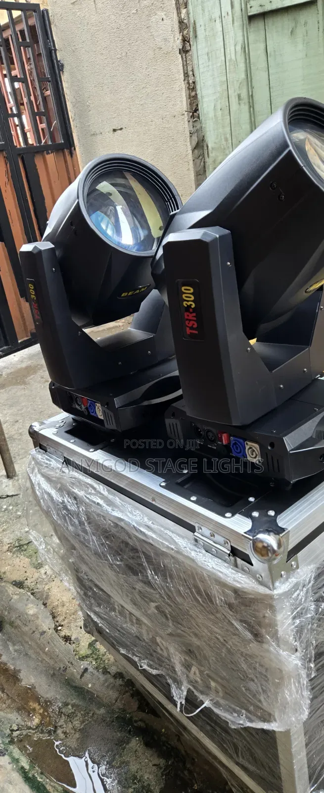 Beam 300watts Moving Head Stage Lights With Flightcase 2in1 Box