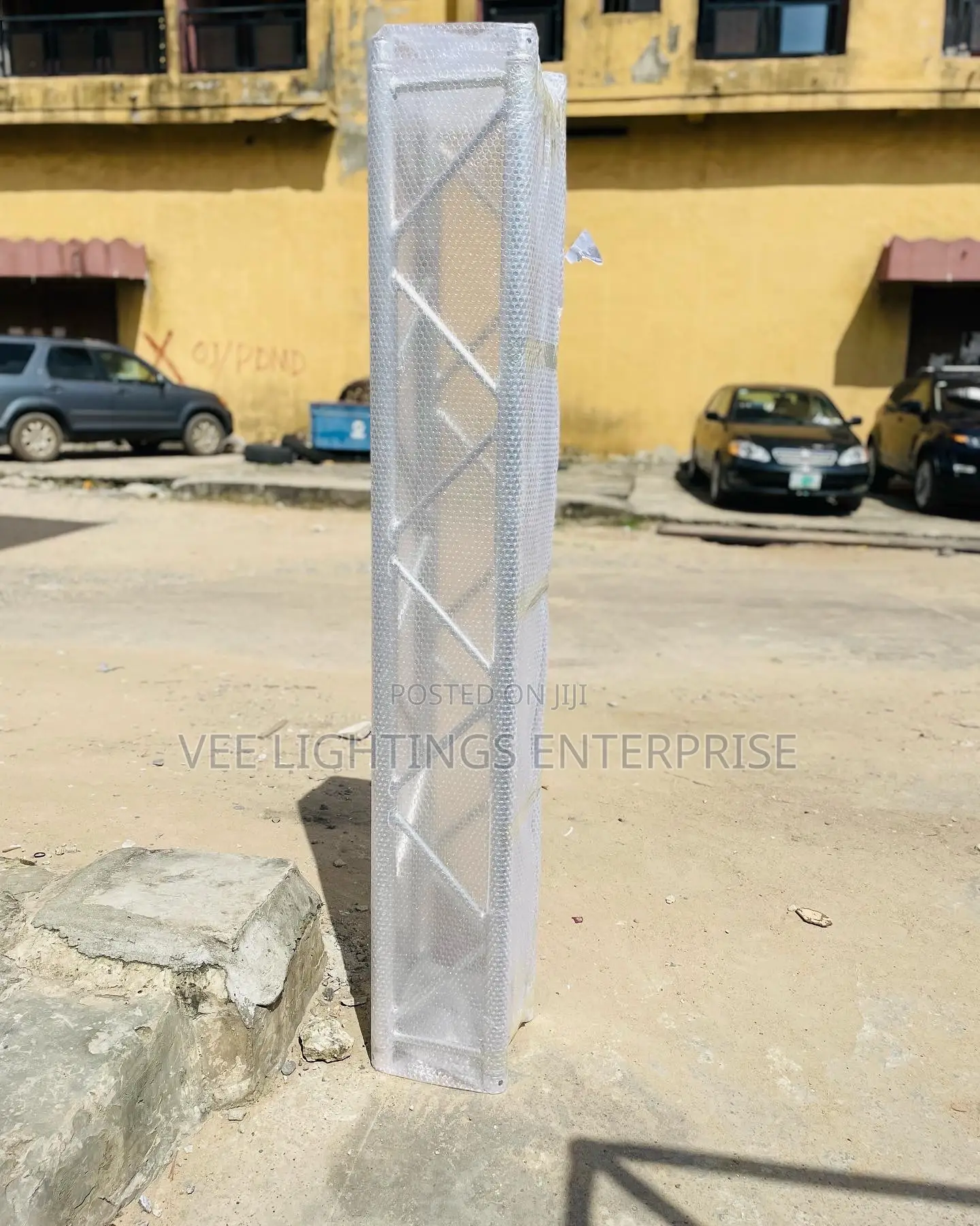 2 Meter Truss 300mm