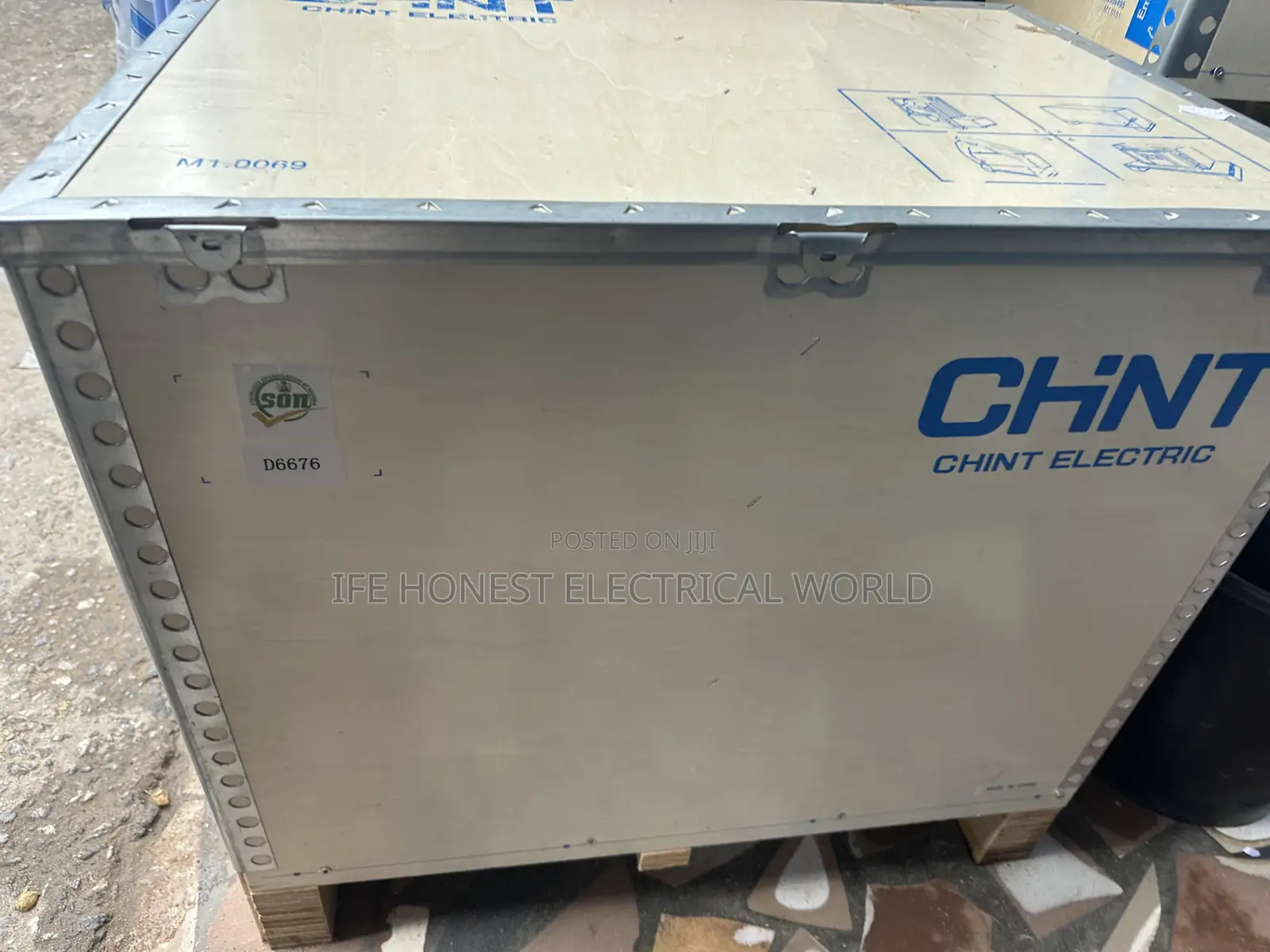 3200 Amps Chent Circuit Breaker