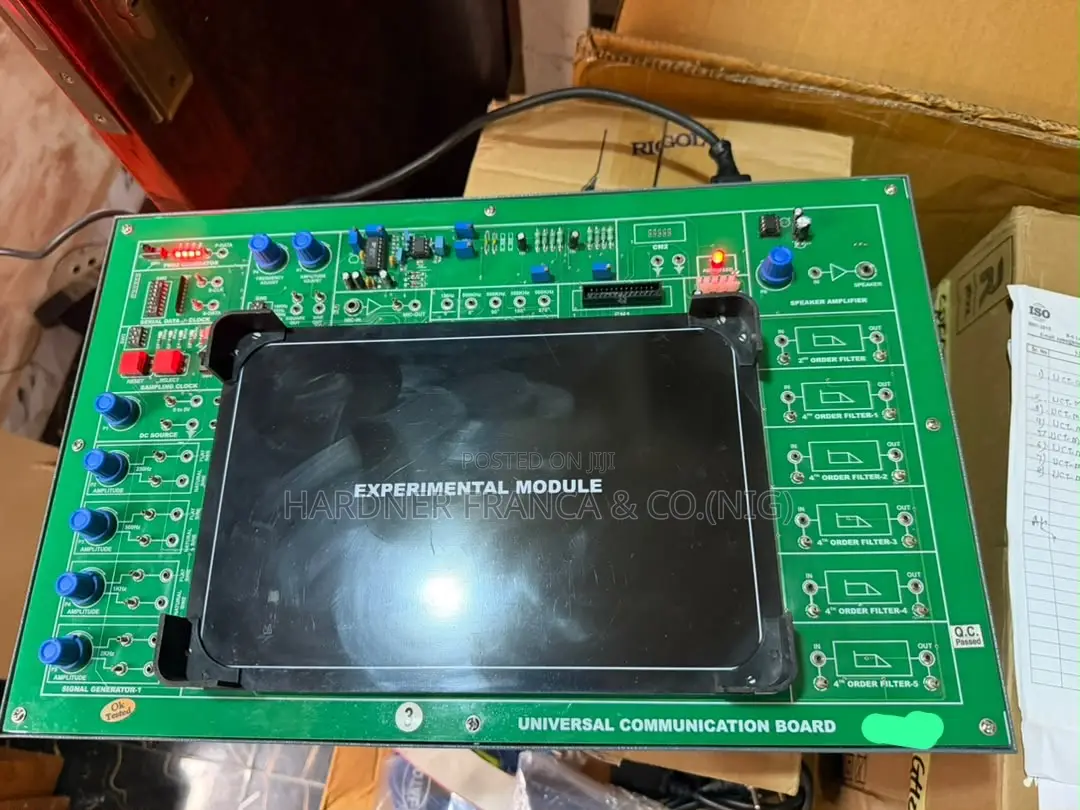 Universal Communication Trainer Kit