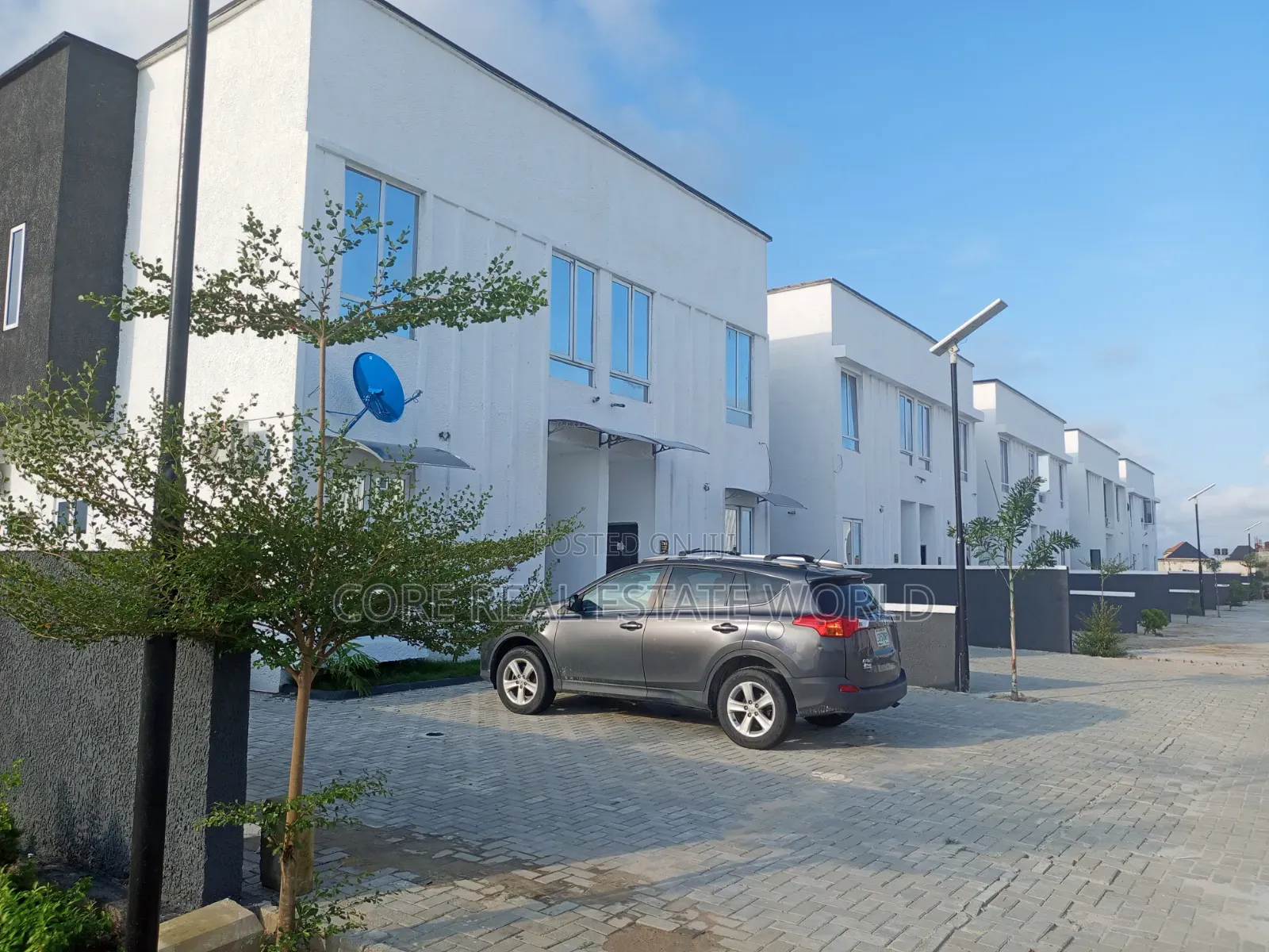 3bdrm Duplex in Eleko for sale