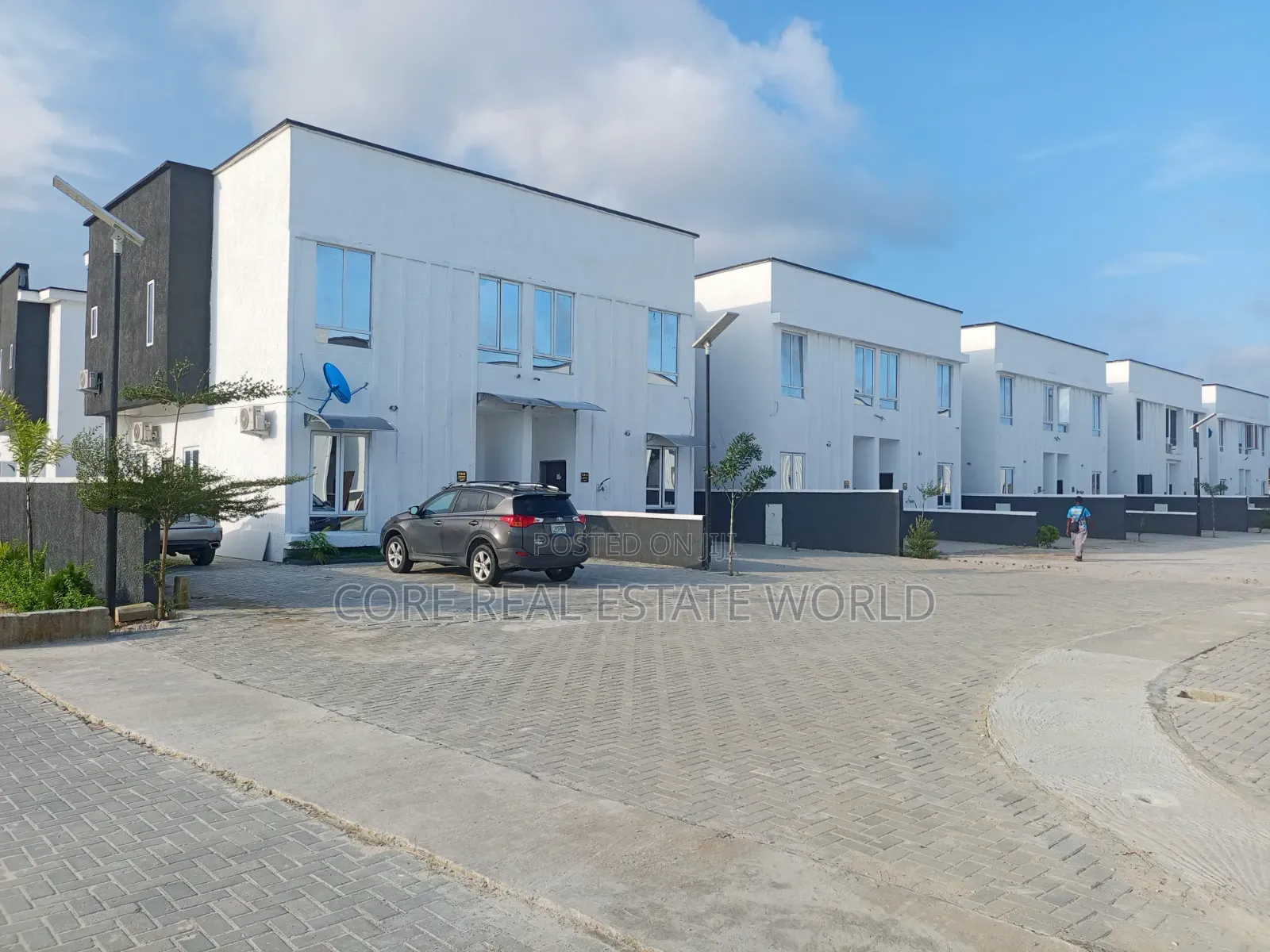 3bdrm Duplex in Eleko for sale