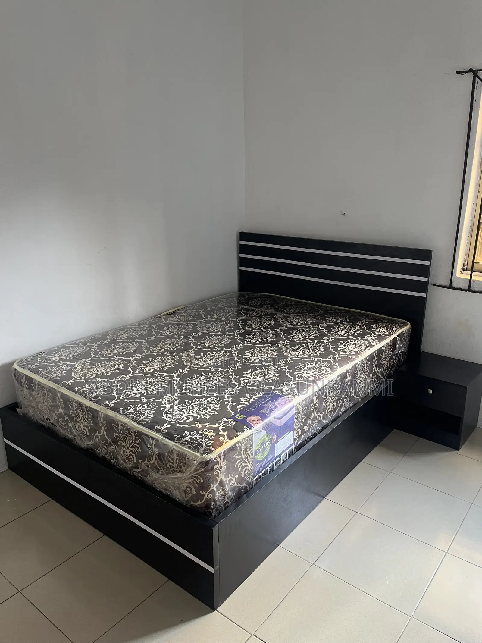 Portable 4.5 by 6 Bed Frame
