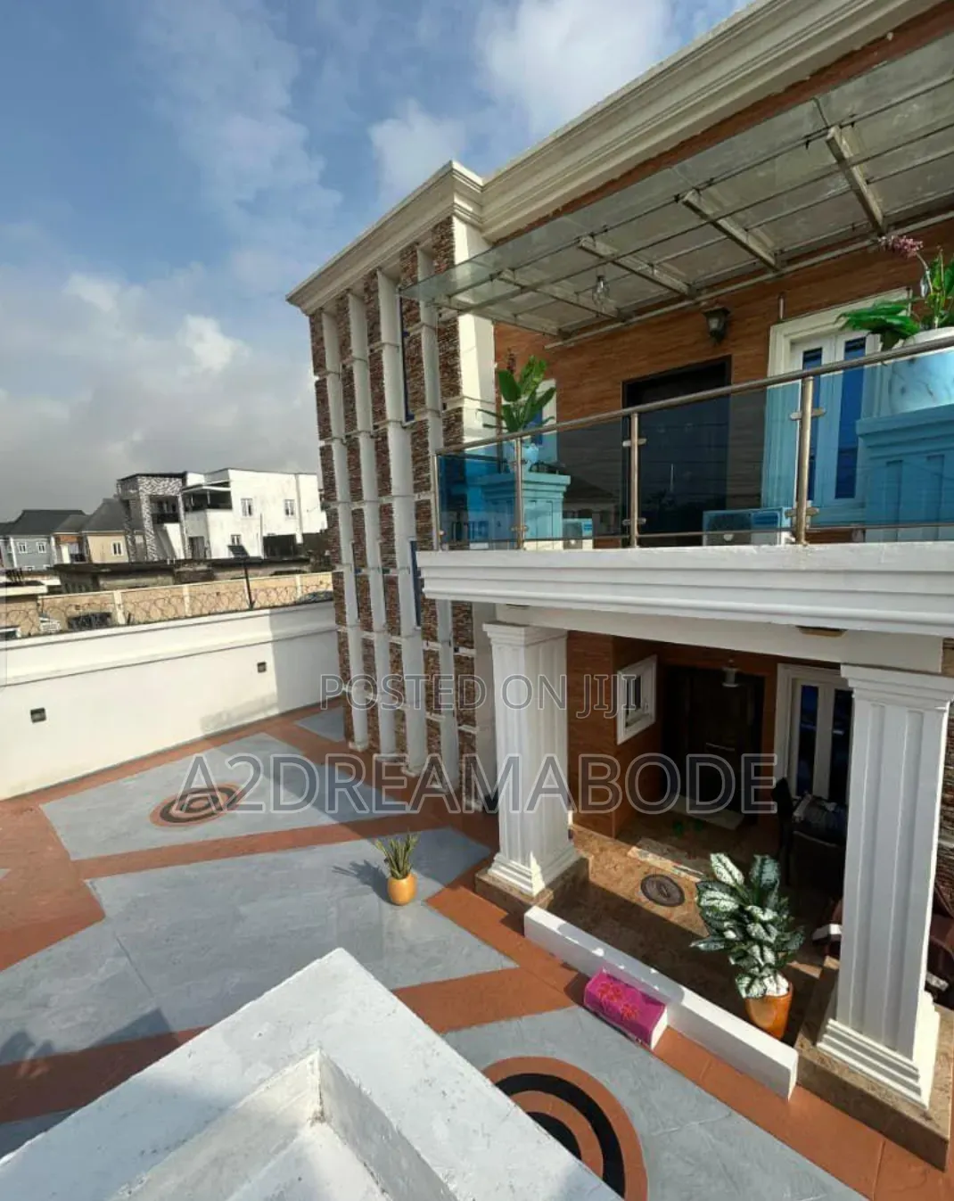 Furnished 8bdrm Duplex in Opic, Isheri North for sale