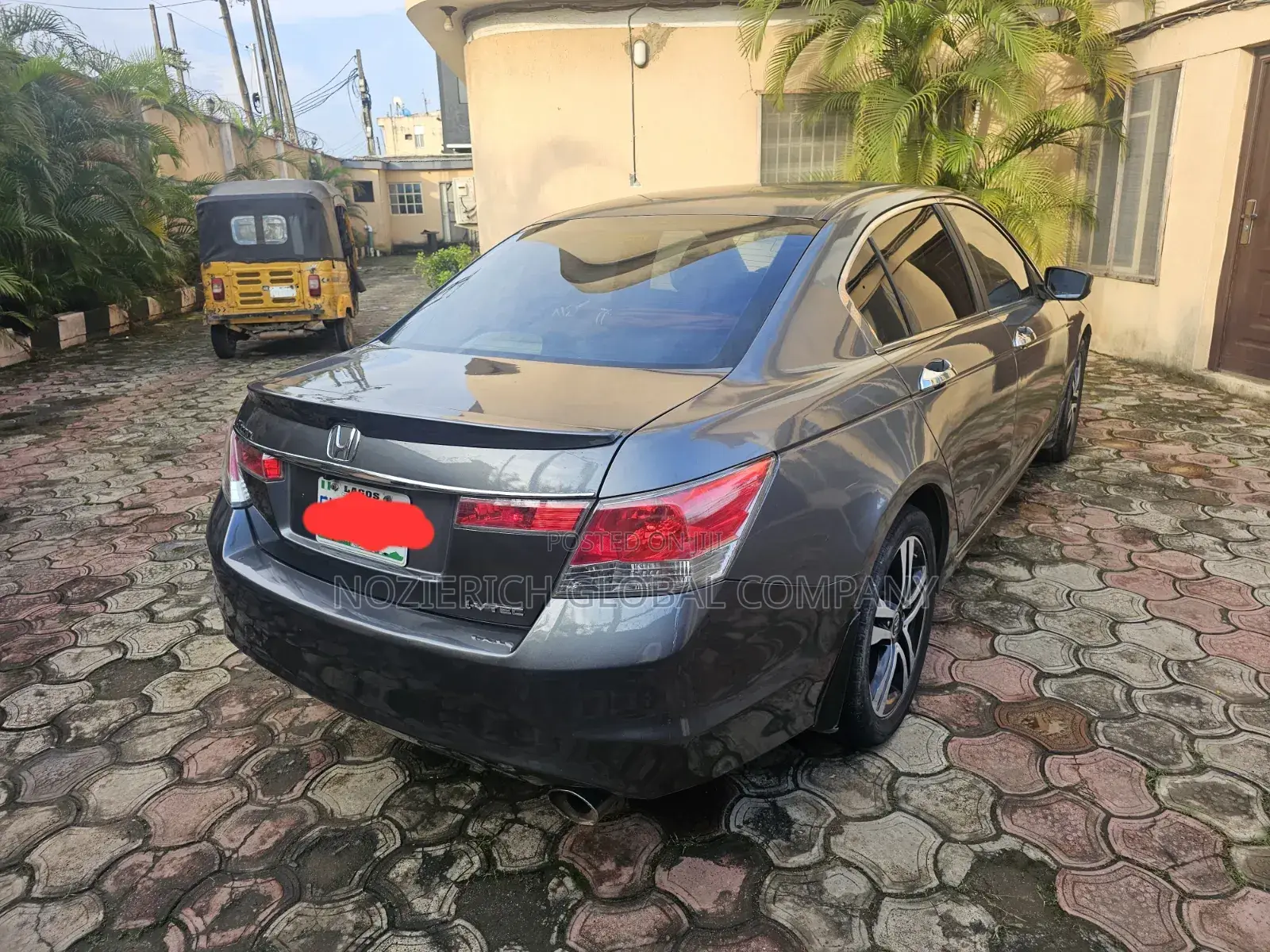 Honda Accord 2011 Gray