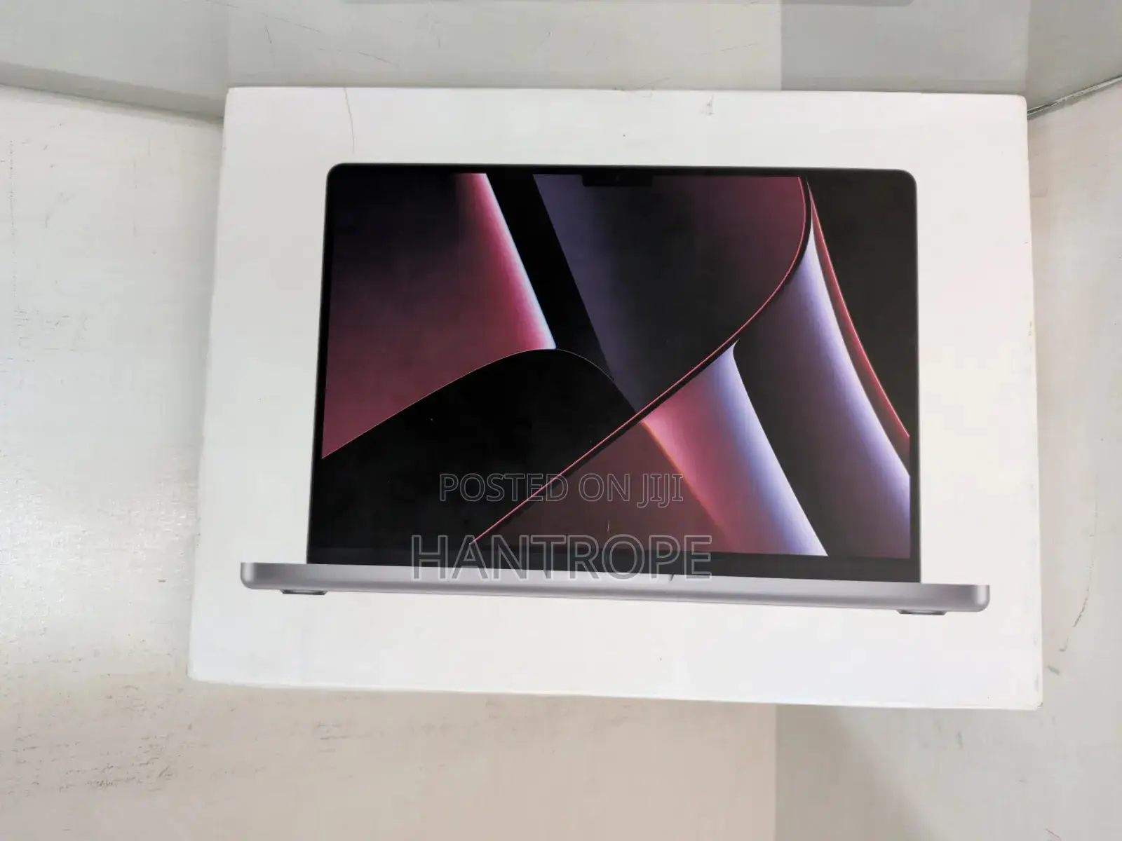 New Laptop Apple MacBook Pro 2019 16GB Apple M2 SSD 512GB