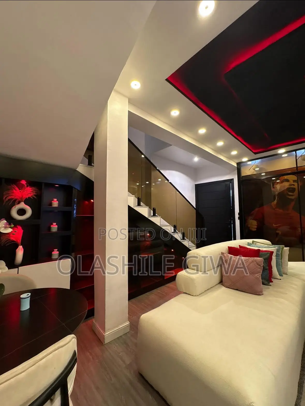 2bedroom With Redroom