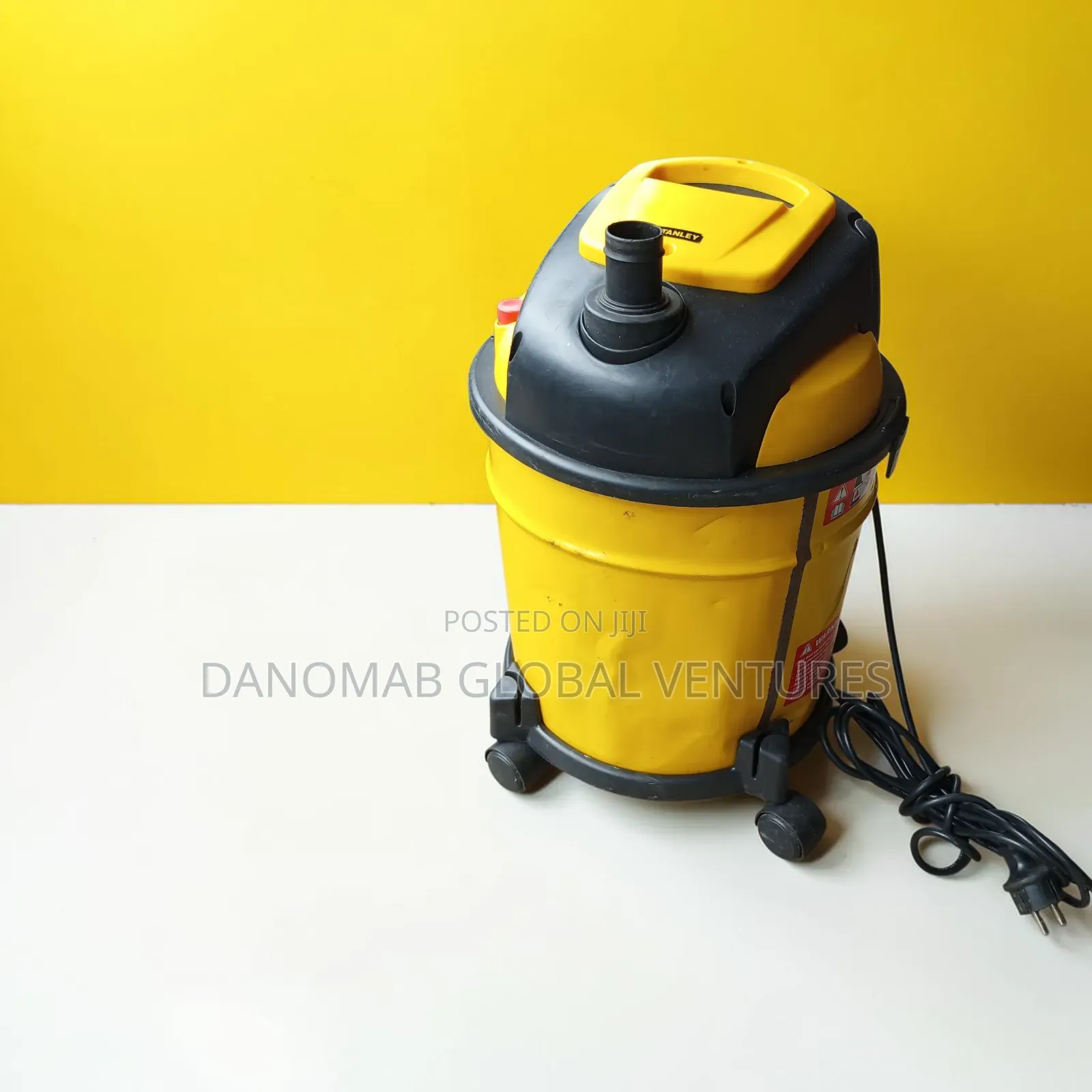 Lavor Stanley Wet and Dry Vacuum Cleaner With Inbuilt Blower