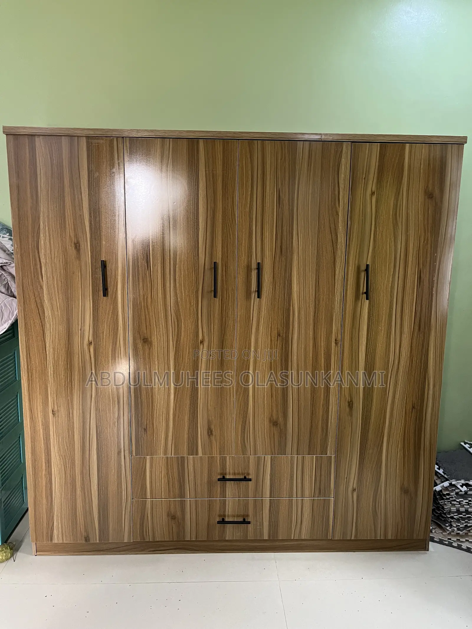 Cute 6ft by 6ft Closet