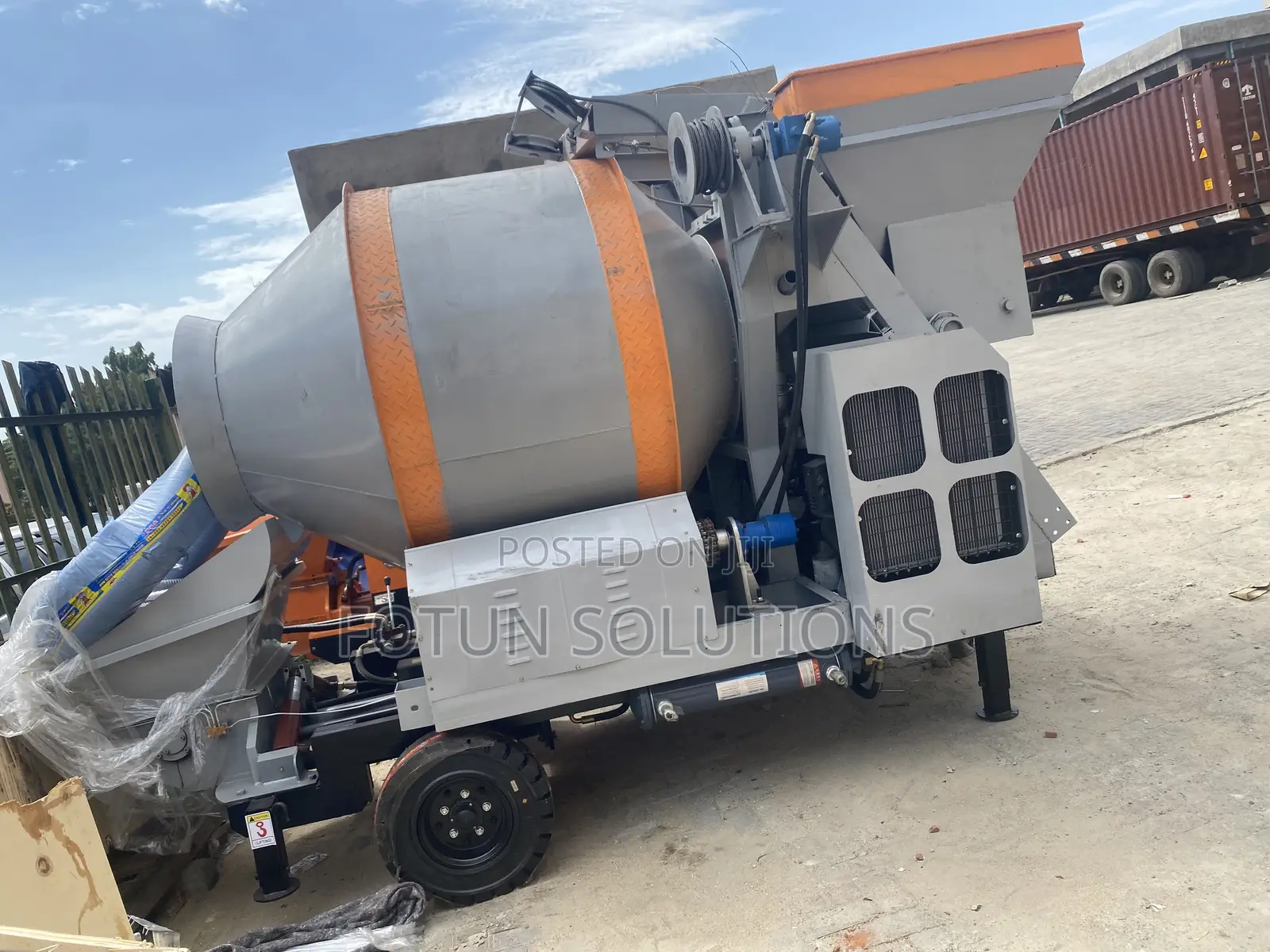 Concrete Mixer With Pump