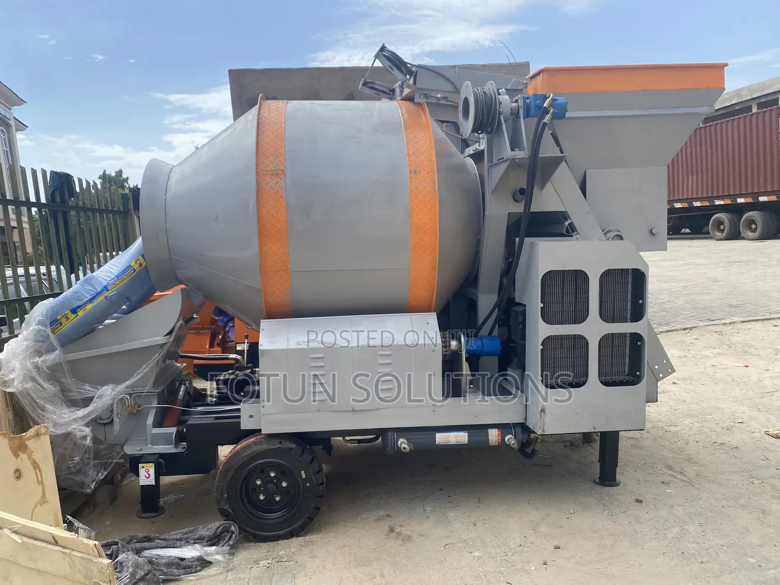 Concrete Mixer With Pump