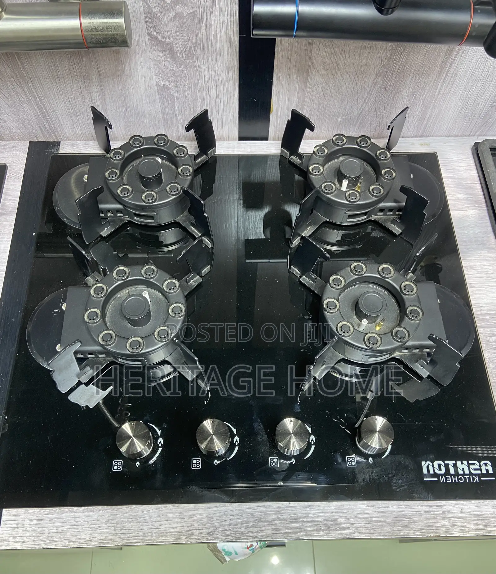 4 Burner Gas Cooker
