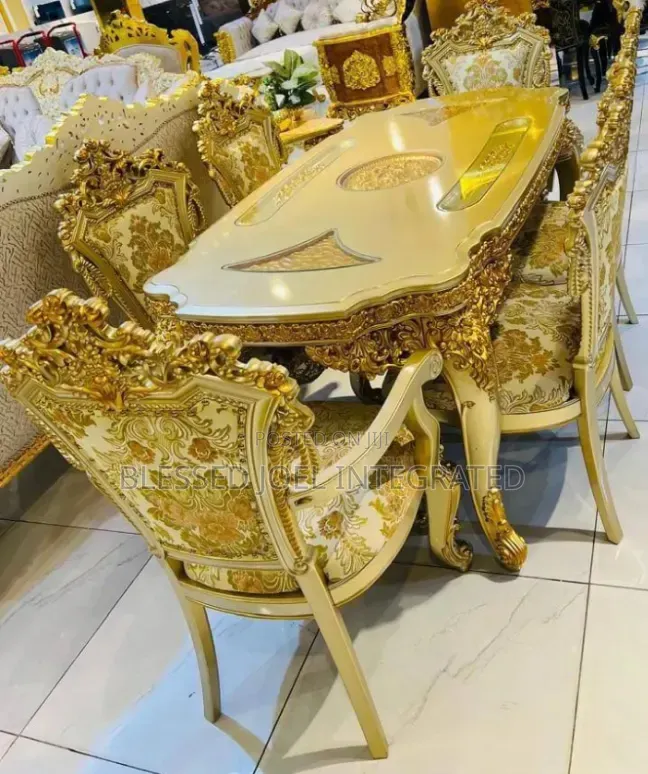 Royal Dining Table With 6 Chairs