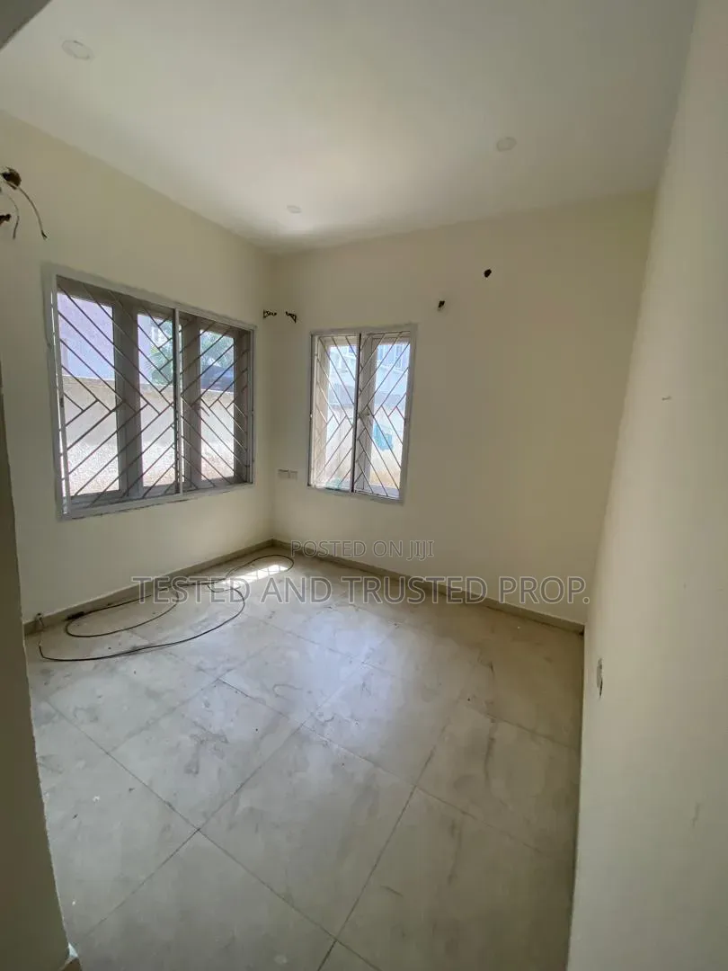 3bdrm Apartment in Off Tf Kuboye Road, Lekki Phase 1 for rent