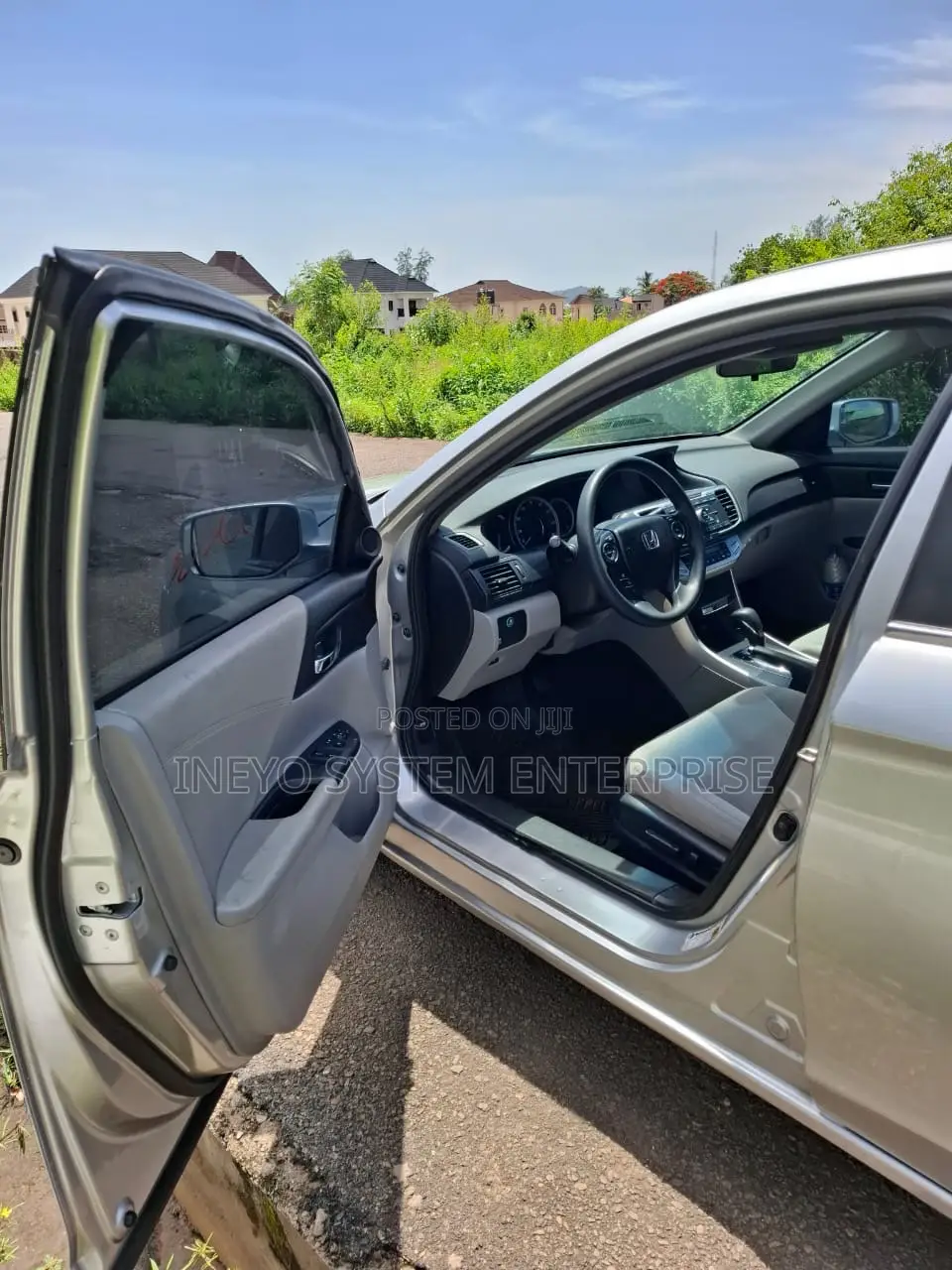 Honda Accord EX 4dr Sedan FWD (2.4L 4cyl 2A) 2013 Gray