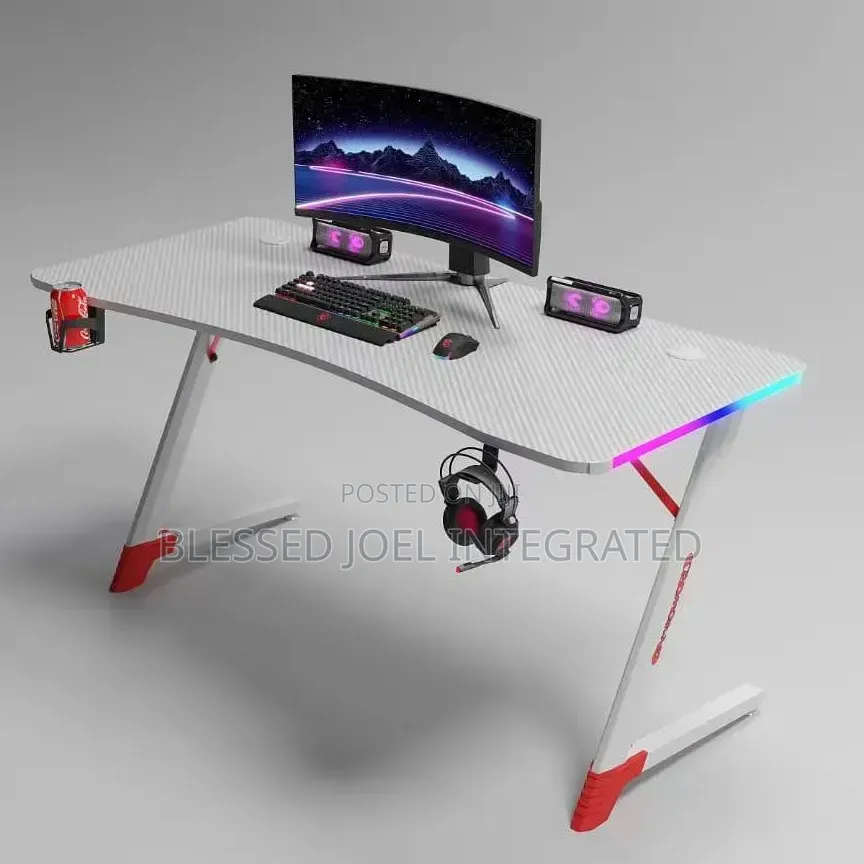 1.2 Mitre Adjustable Computer Table