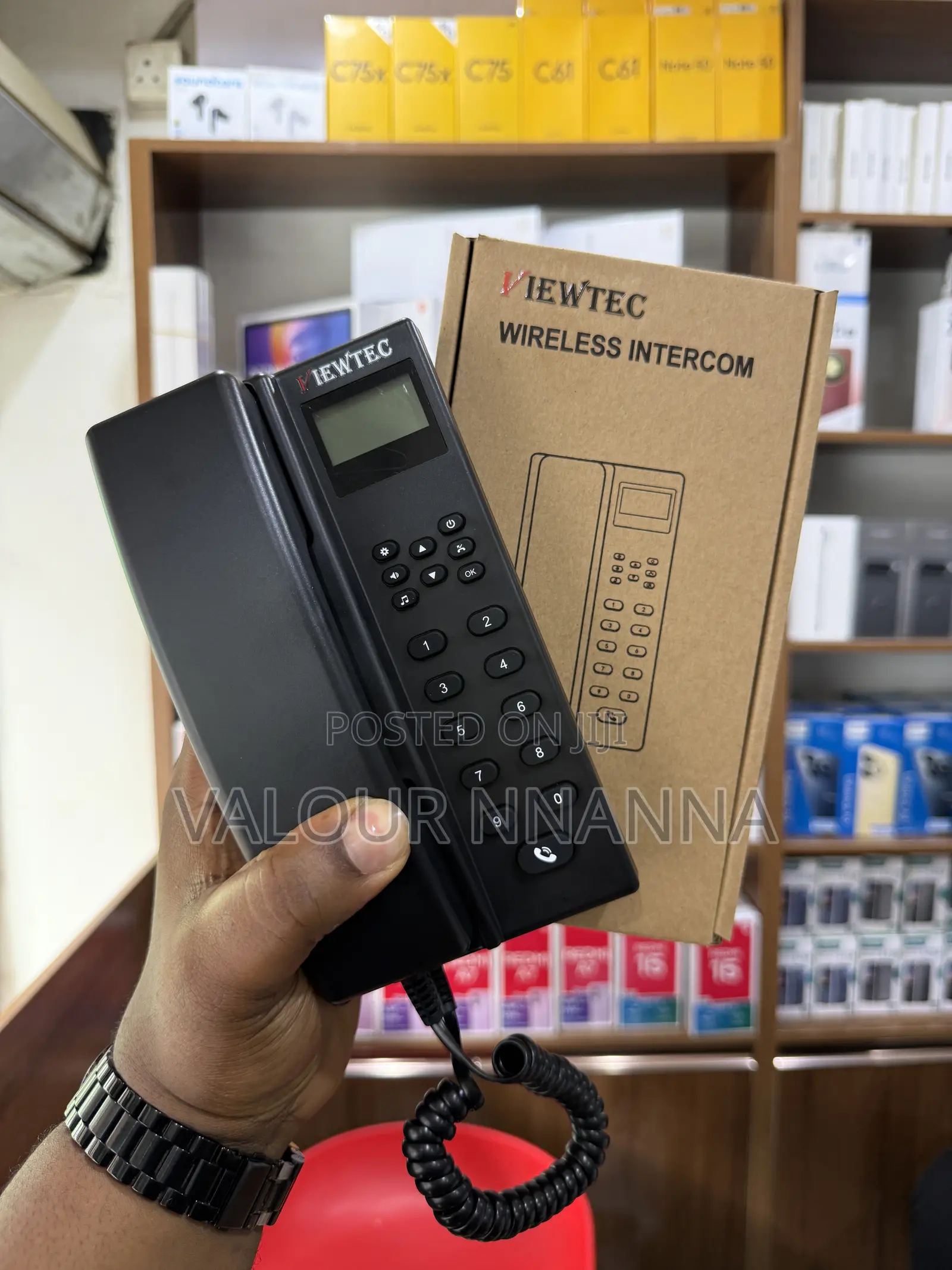 Wireless Intercom With LCD Display