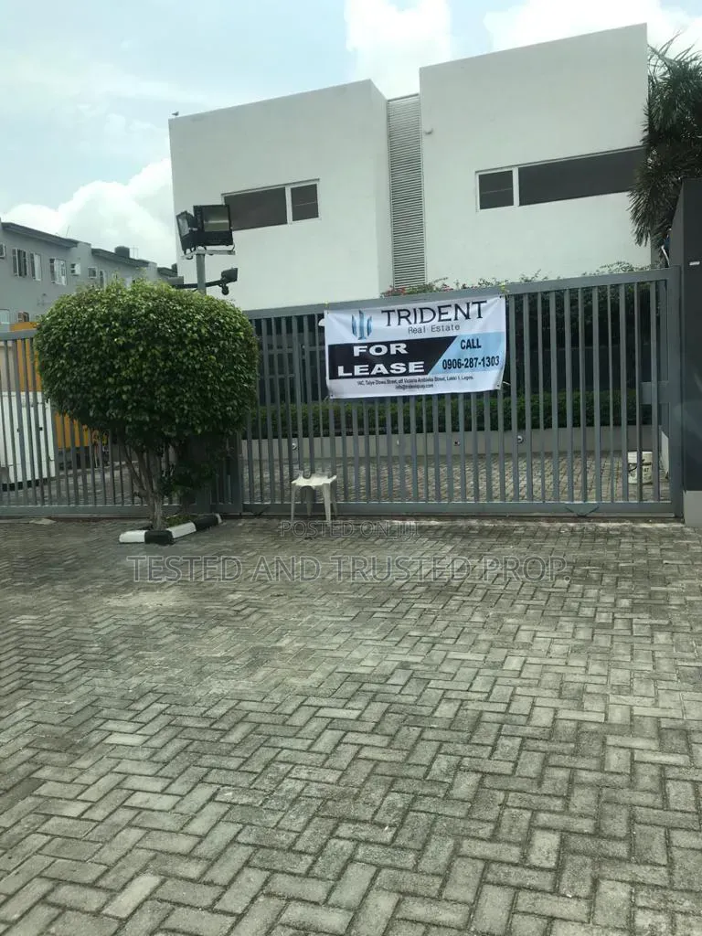 2bdrm Duplex in Agungi for rent