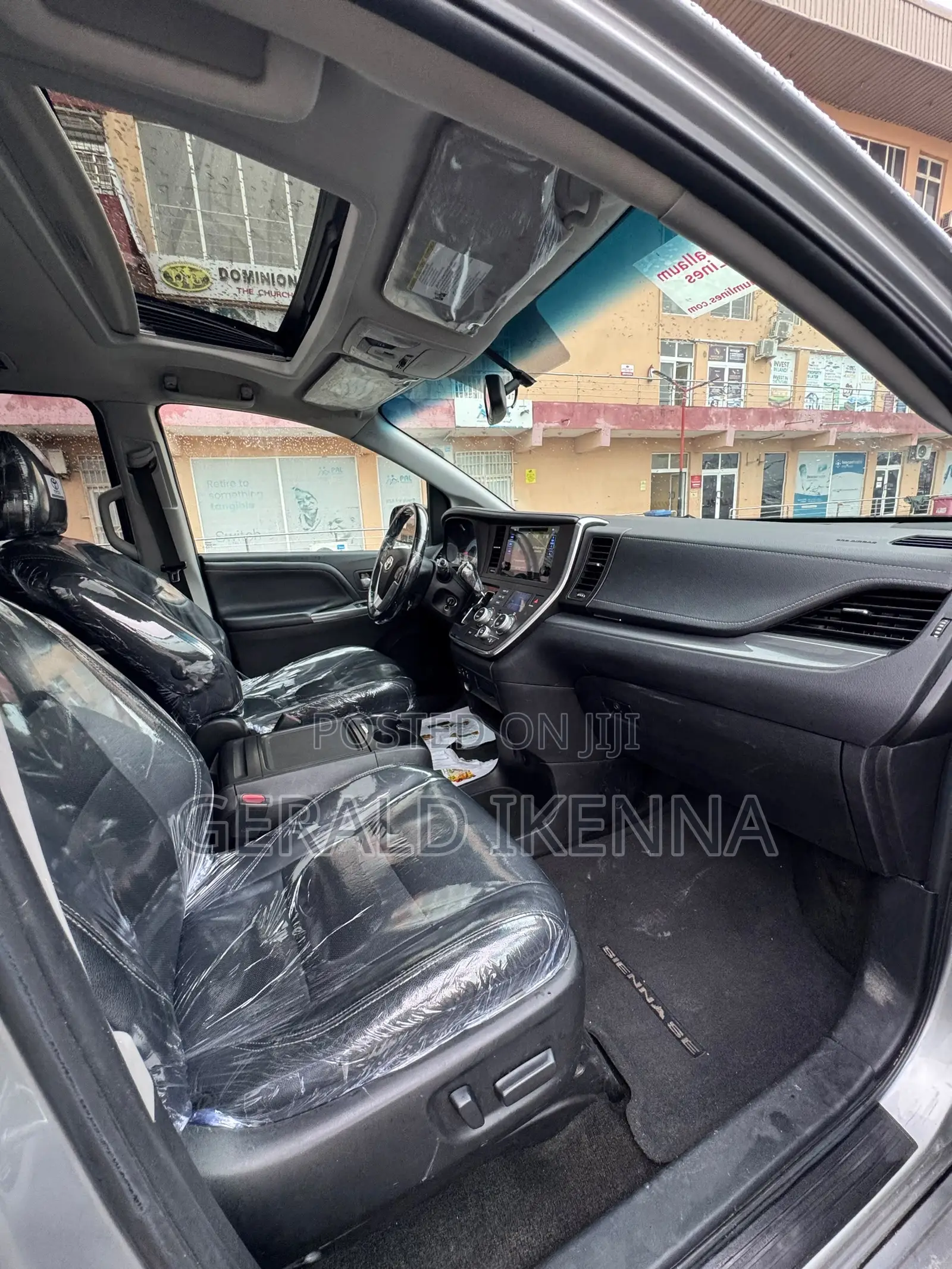 Toyota Sienna 2015 Silver