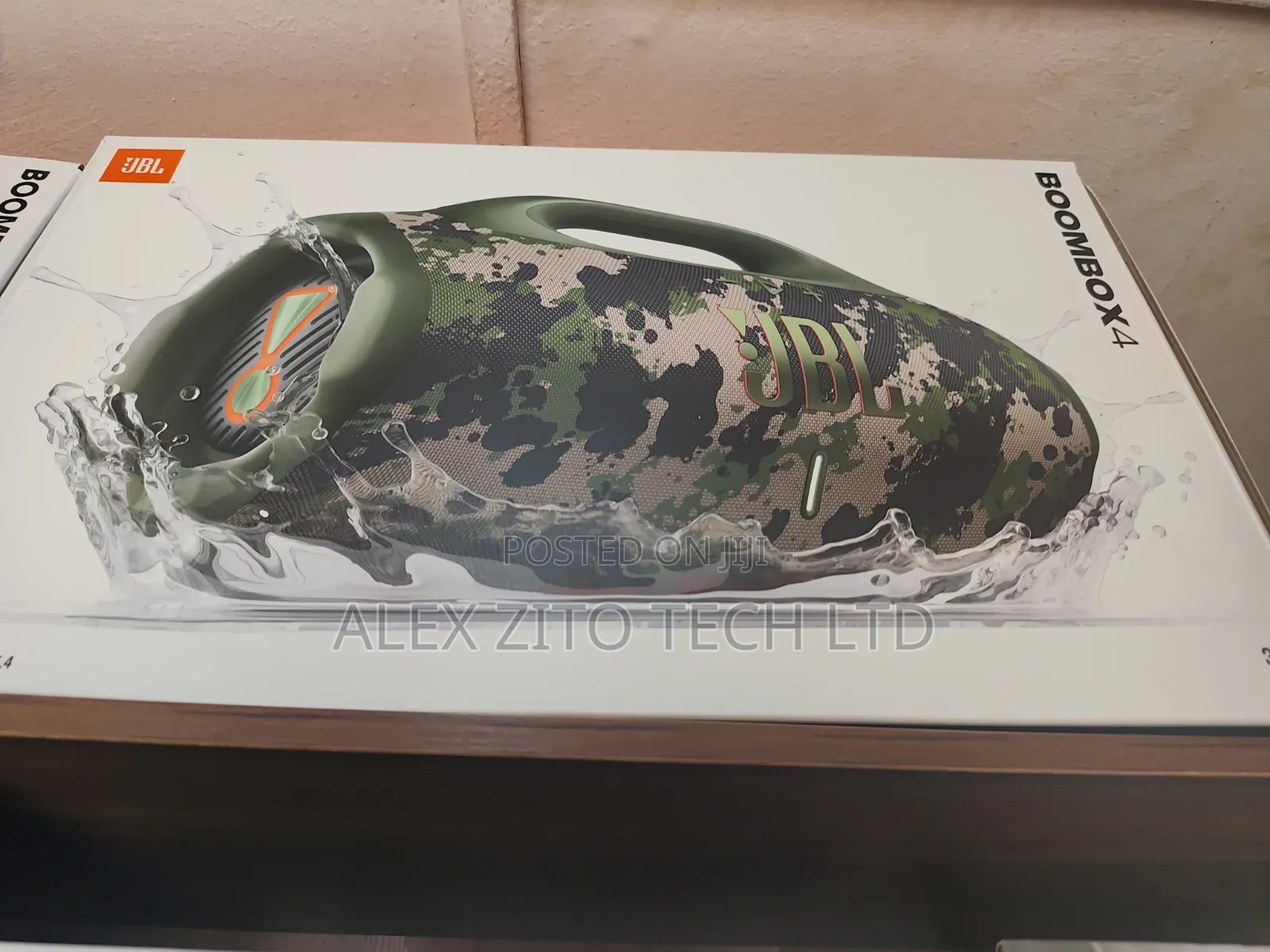 JBL Boombox 4