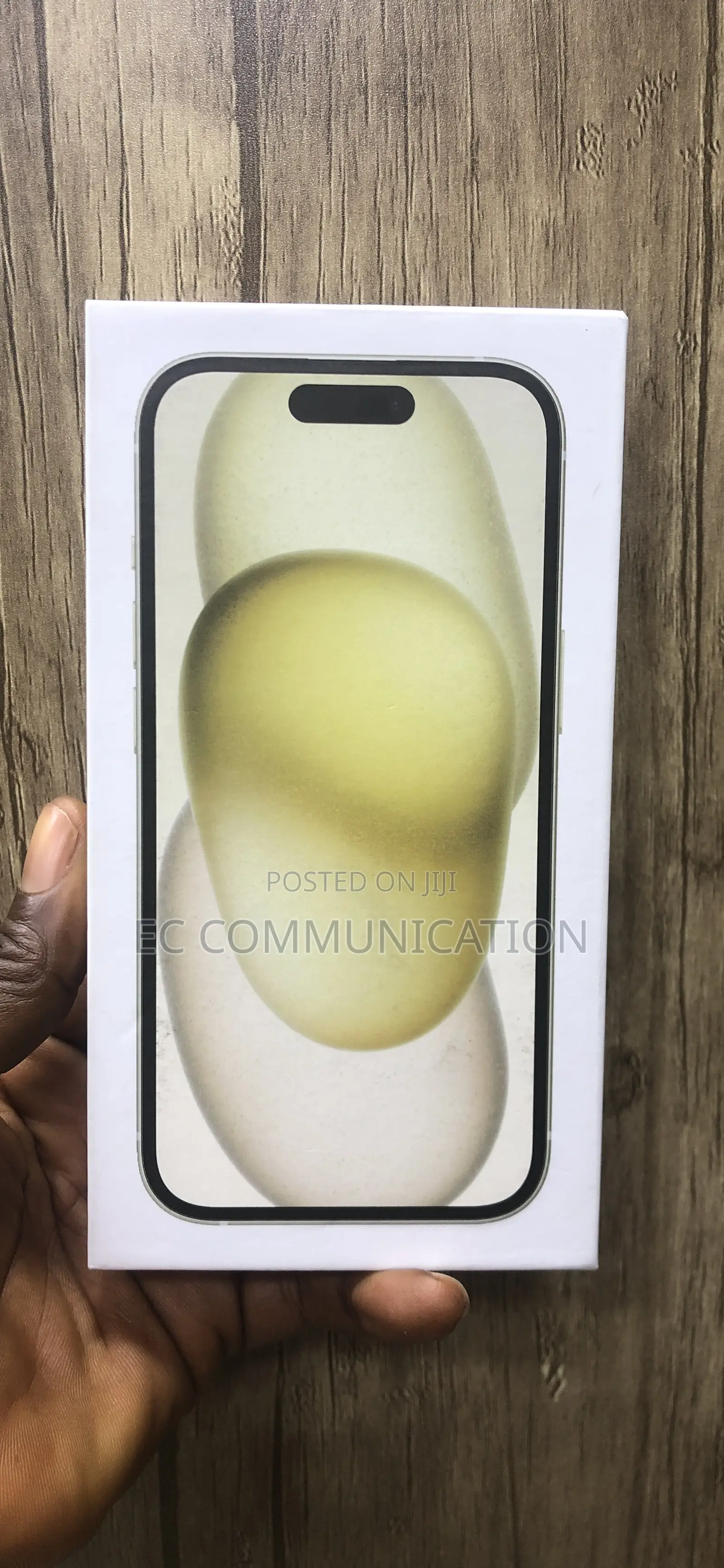New Apple iPhone 15 256 GB Yellow