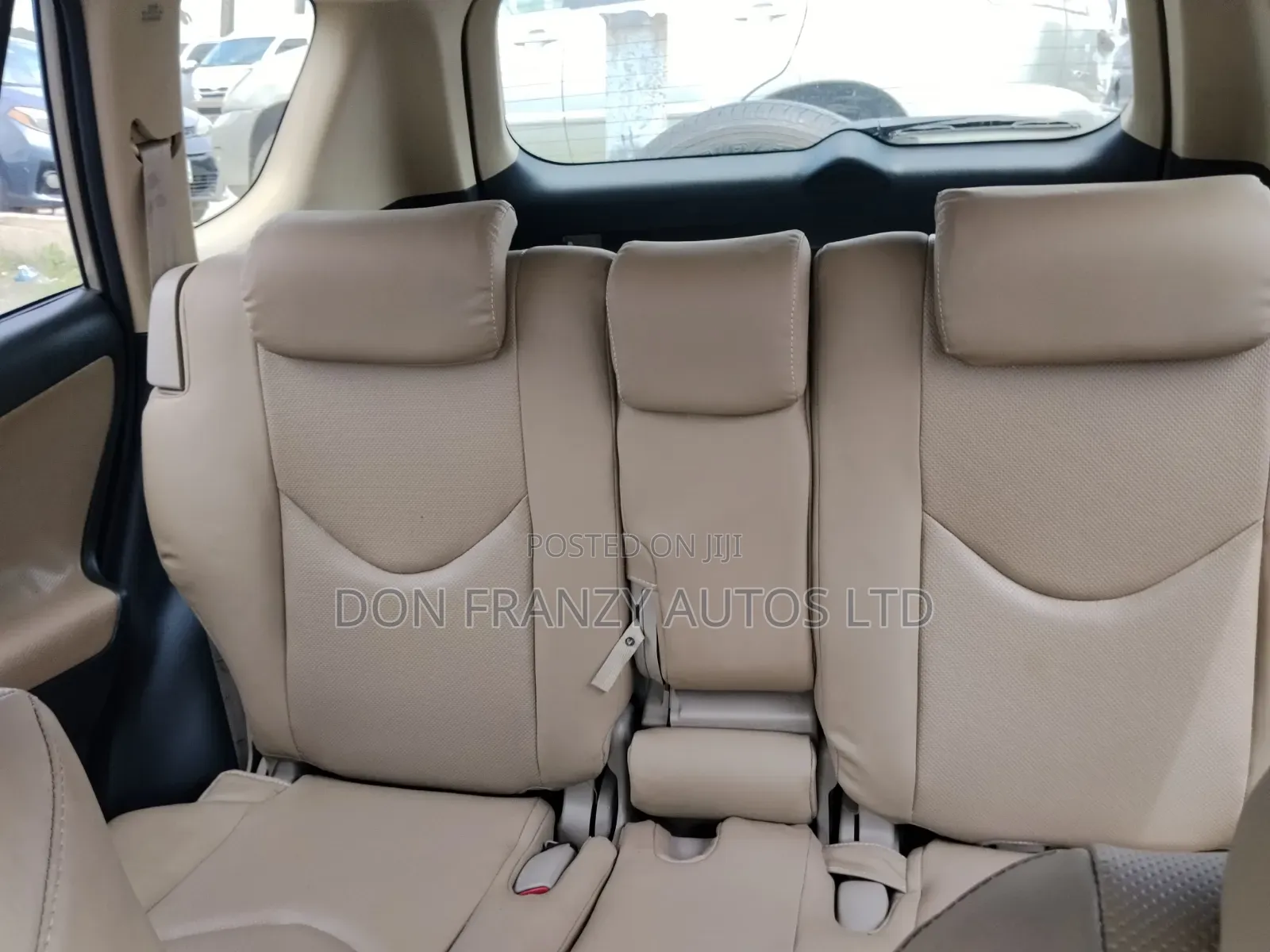 Toyota RAV4 2007 Gold