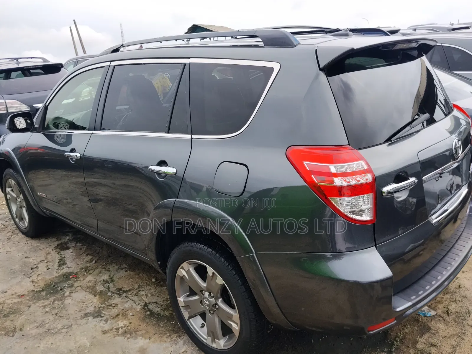Toyota RAV4 2012 Gray