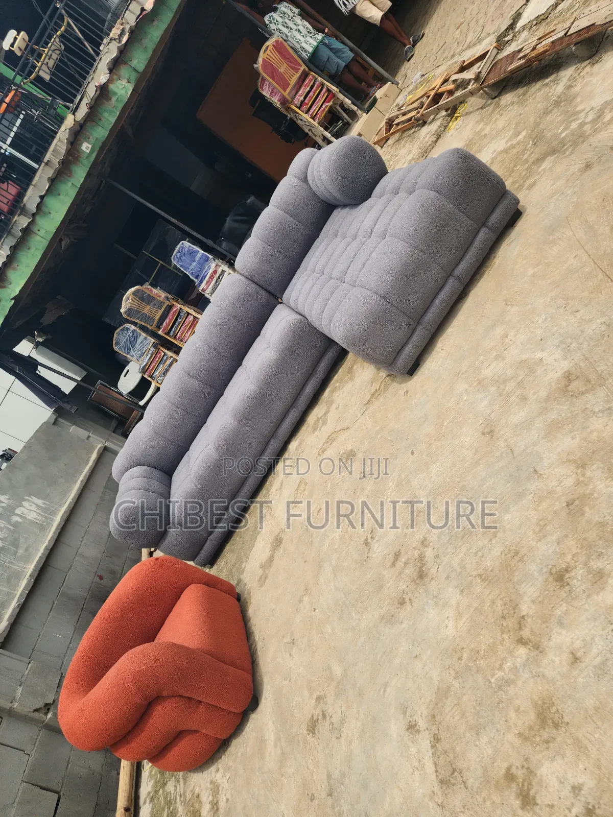 Executive L-Shaped Upholstery Padded Sofa With Single Seater