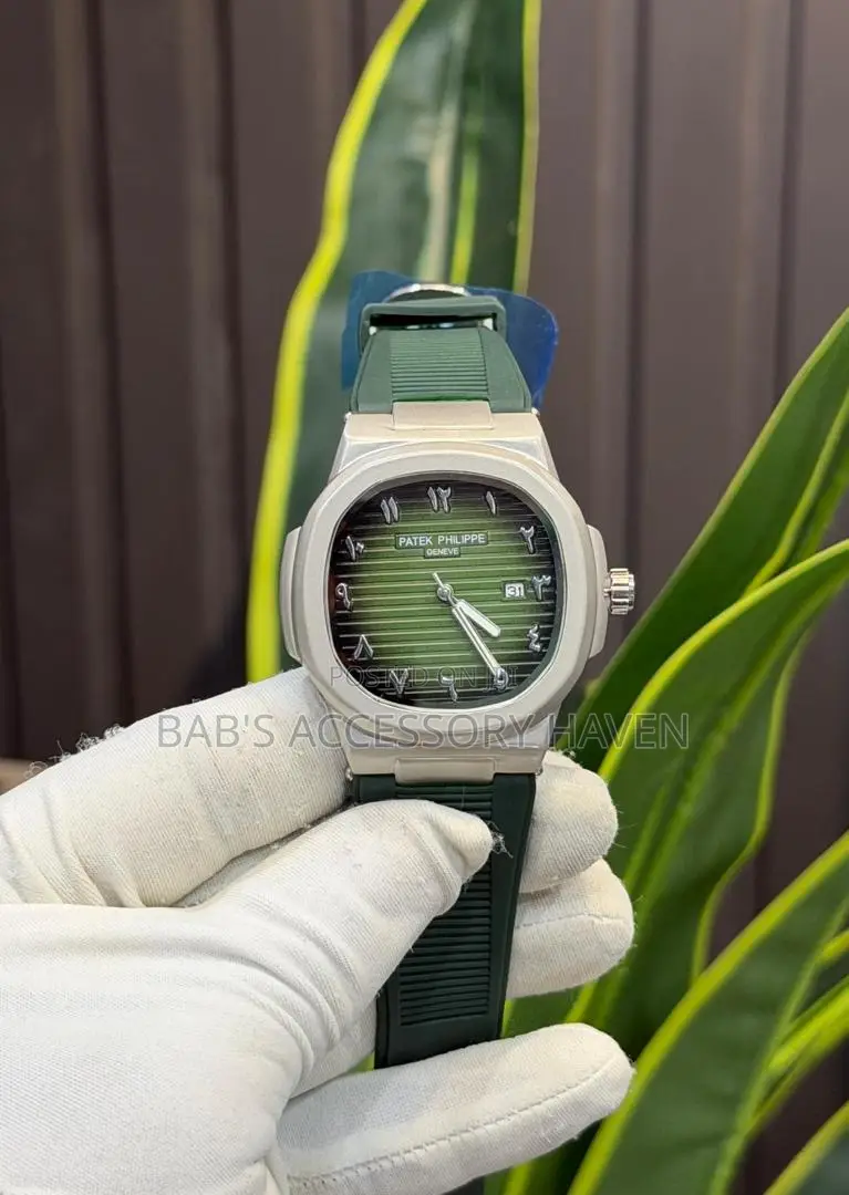 Luxury Patek Philippe Nautilus Watch