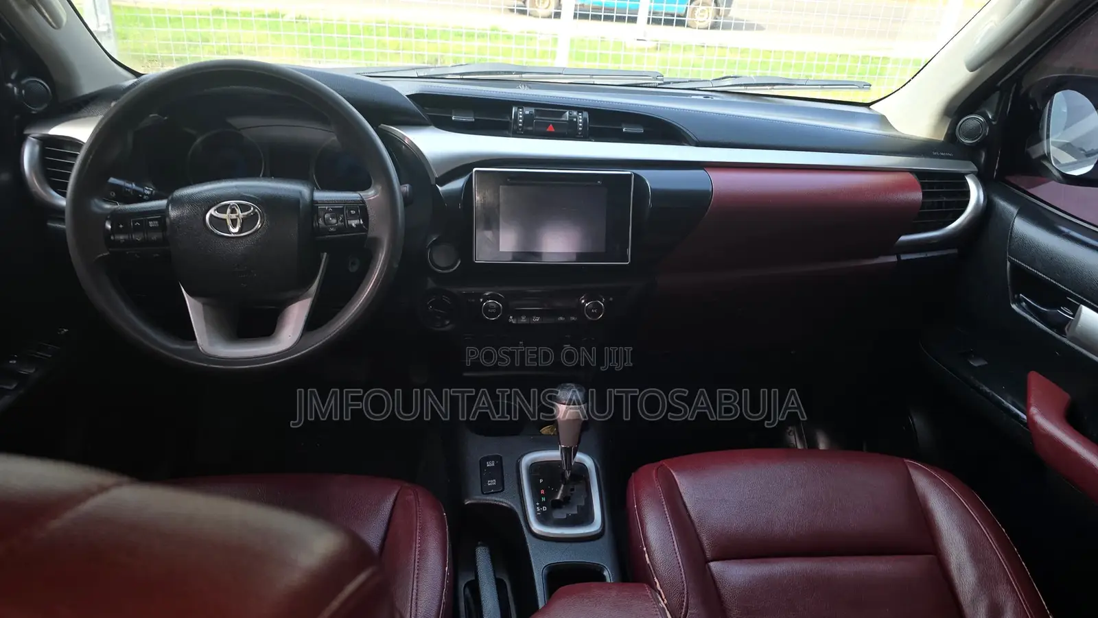 Toyota Hilux SR5 HI-Rider 2019 White