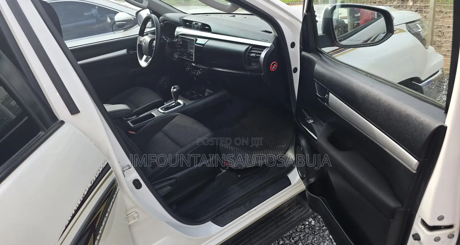 Toyota Hilux 2016 White