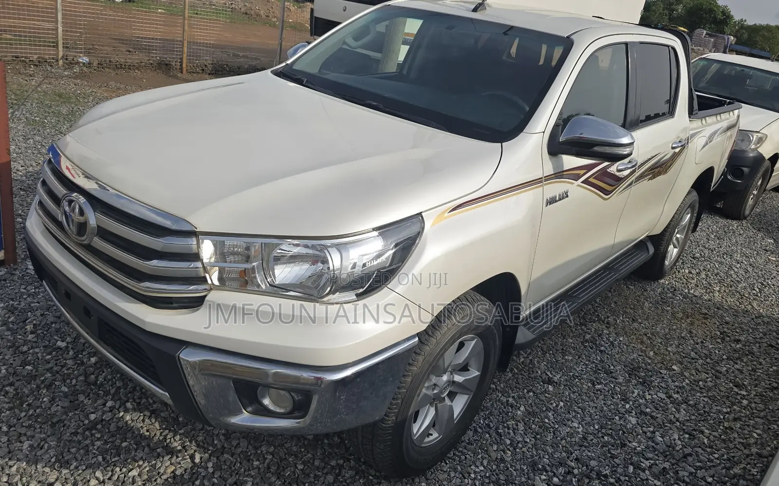 Toyota Hilux 2016 White