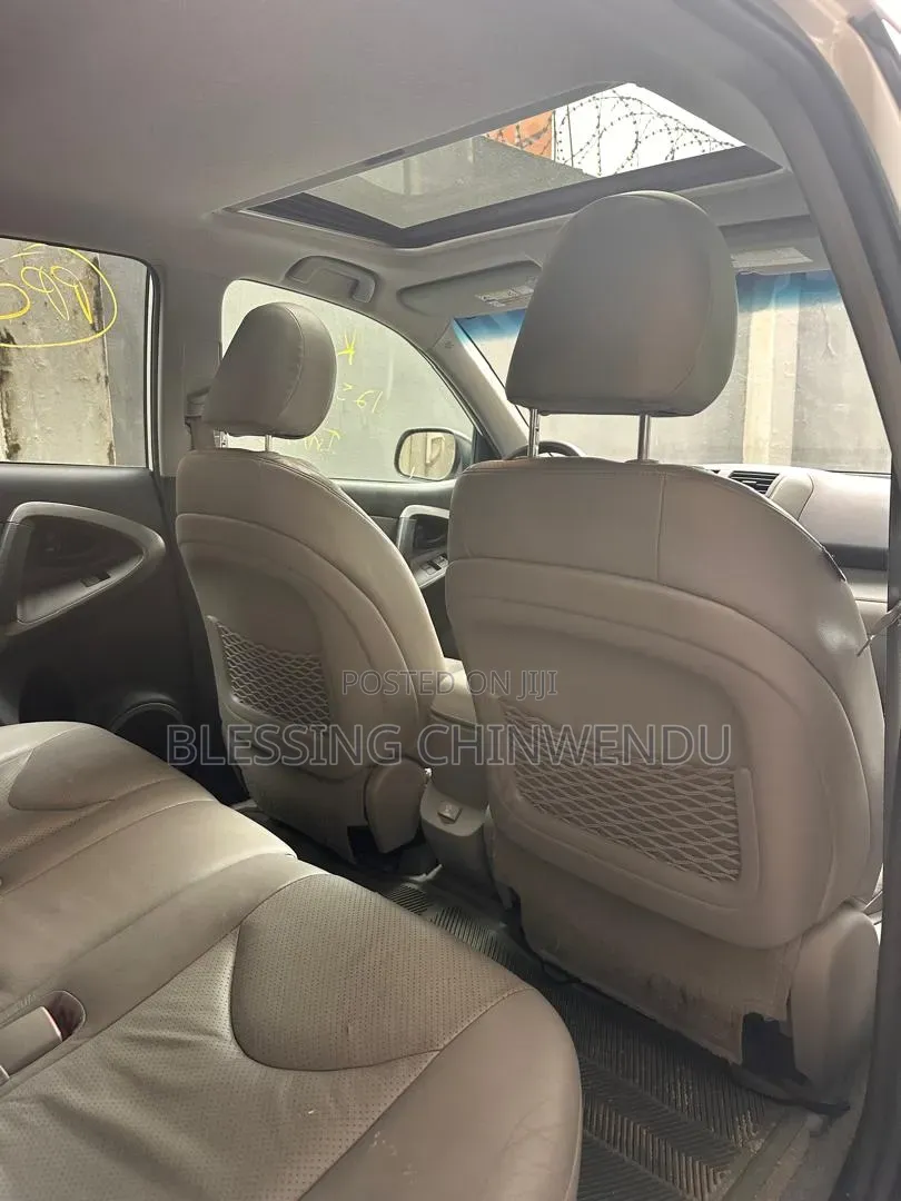 Toyota RAV4 3.5 Limited 4x4 2011 White