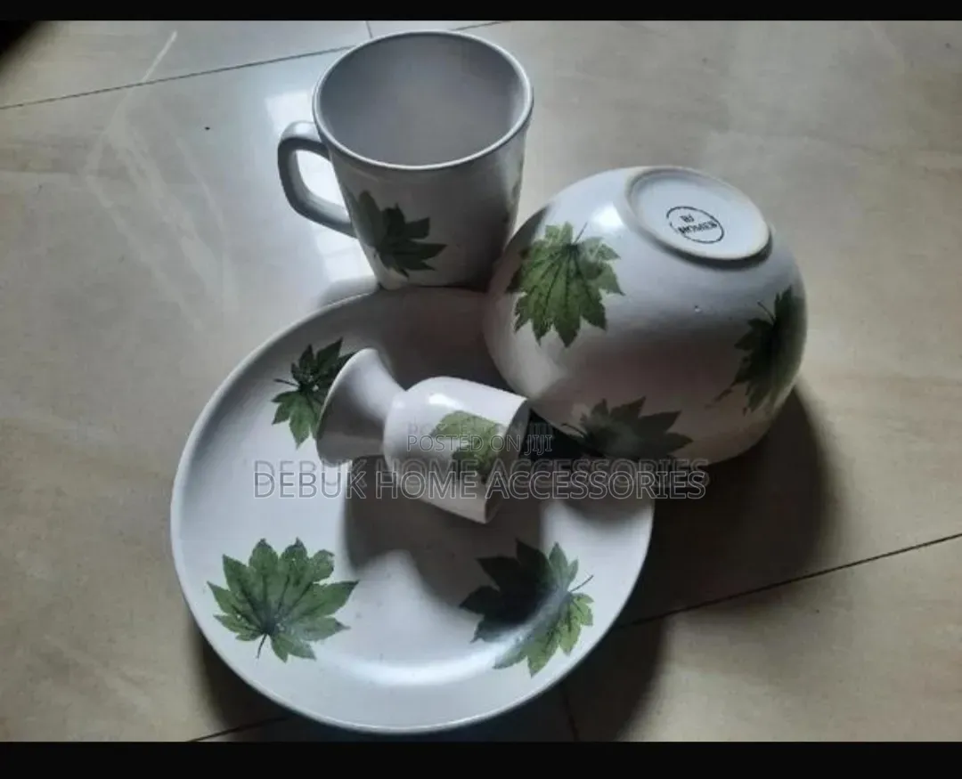 12 Pieces Ceramic Plates