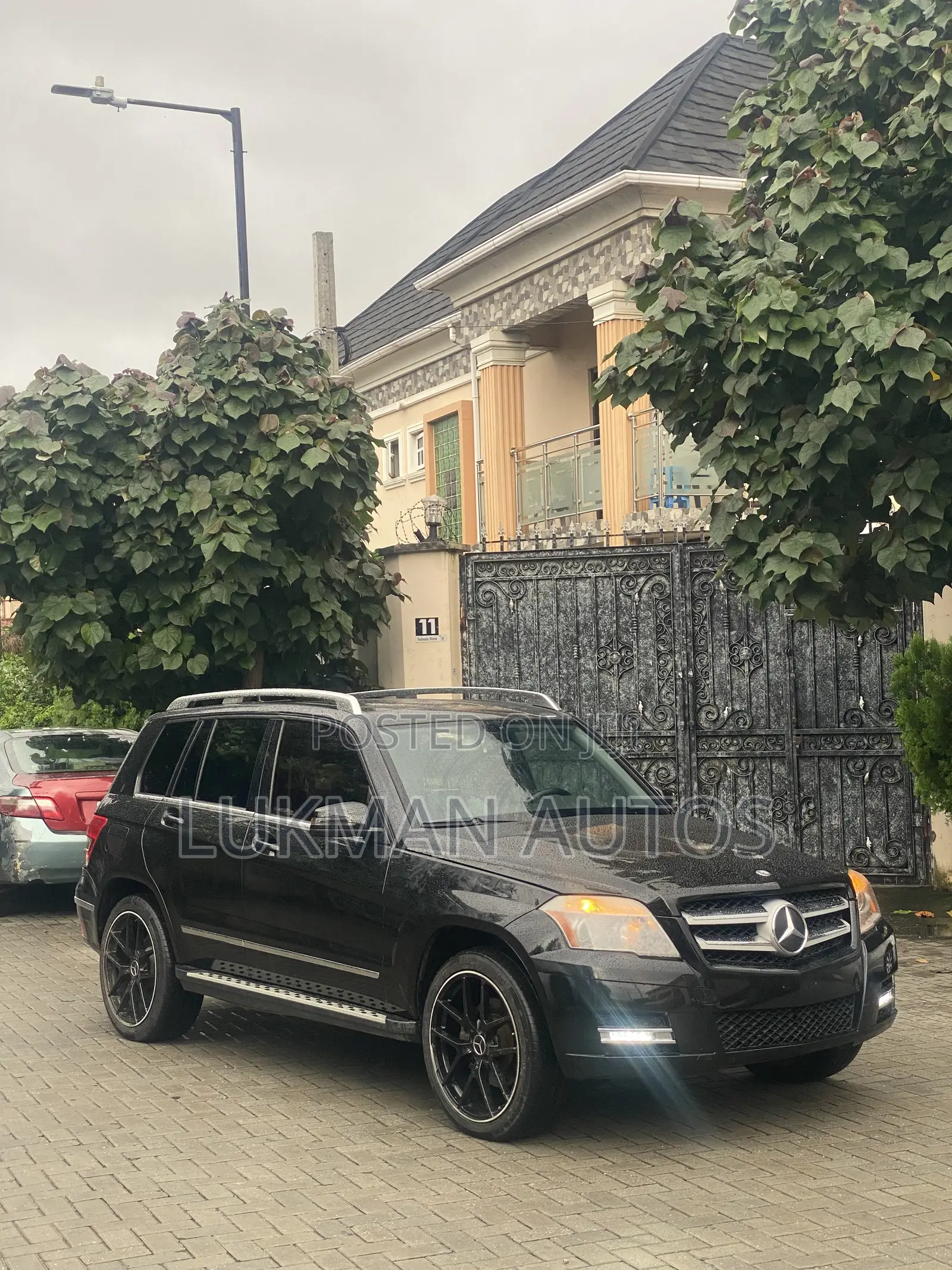 Mercedes-Benz GLK-Class 350 4MATIC 2010 Black