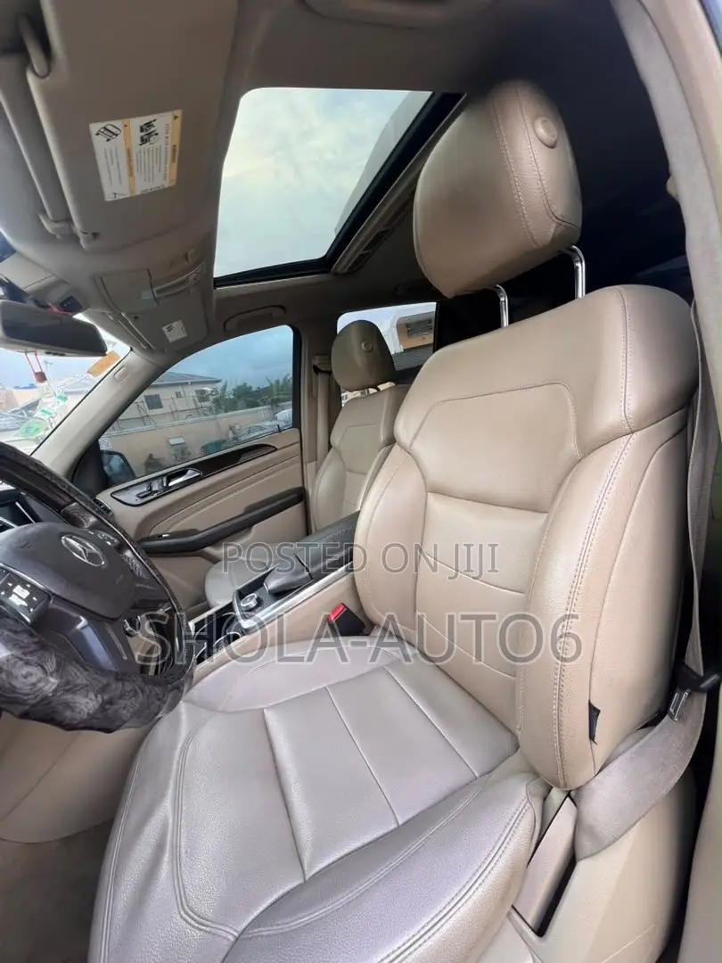 Mercedes-Benz M Class ML 350 BlueTEC 4Matic 2012 Maroon