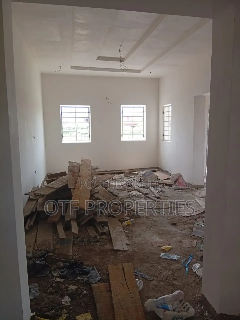 Furnished 4bdrm Duplex in Fo1,, Kubwa for sale