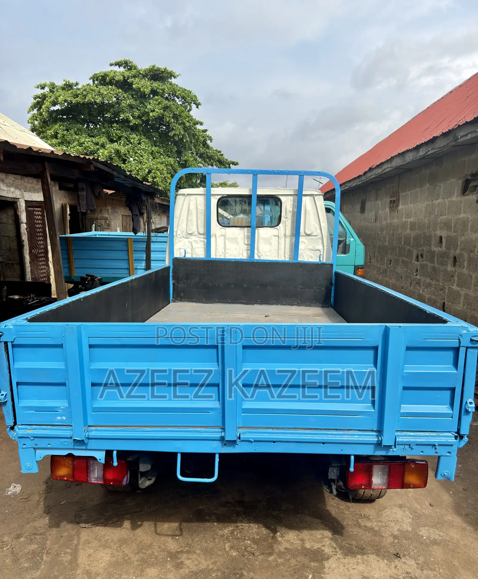 Toyota Dyna 150 Japan Dropped Sided Body