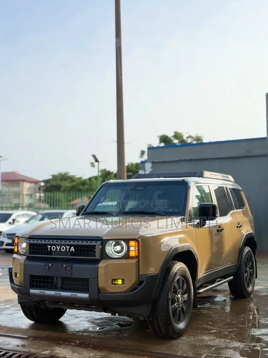 Toyota Land Cruiser 2025 Gold