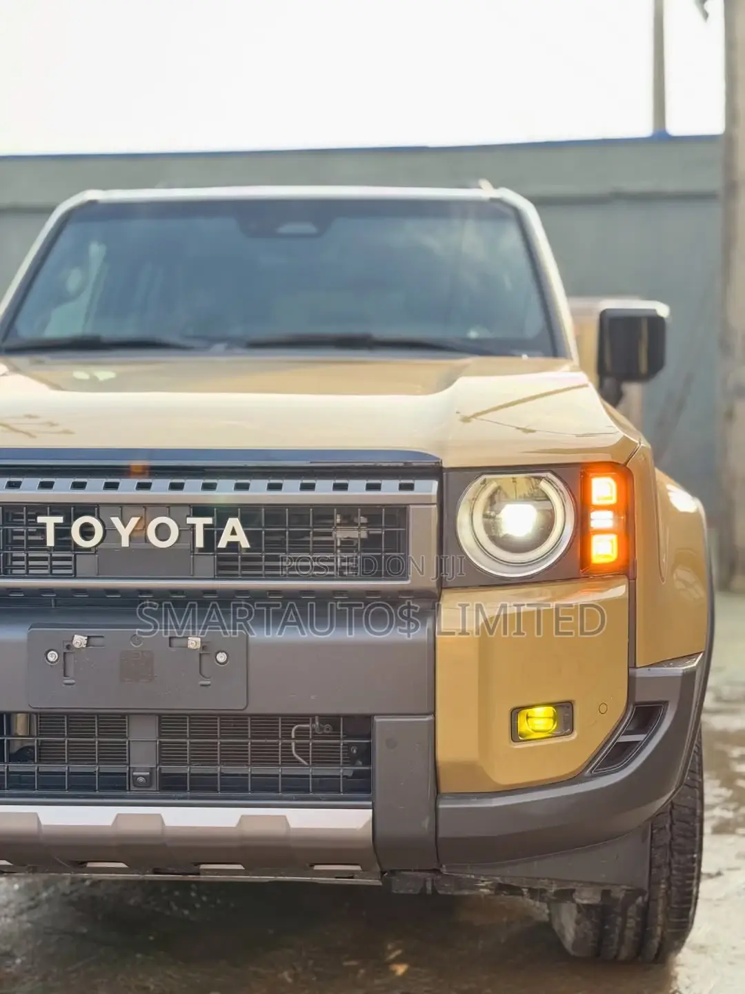 Toyota Land Cruiser 2025 Gold