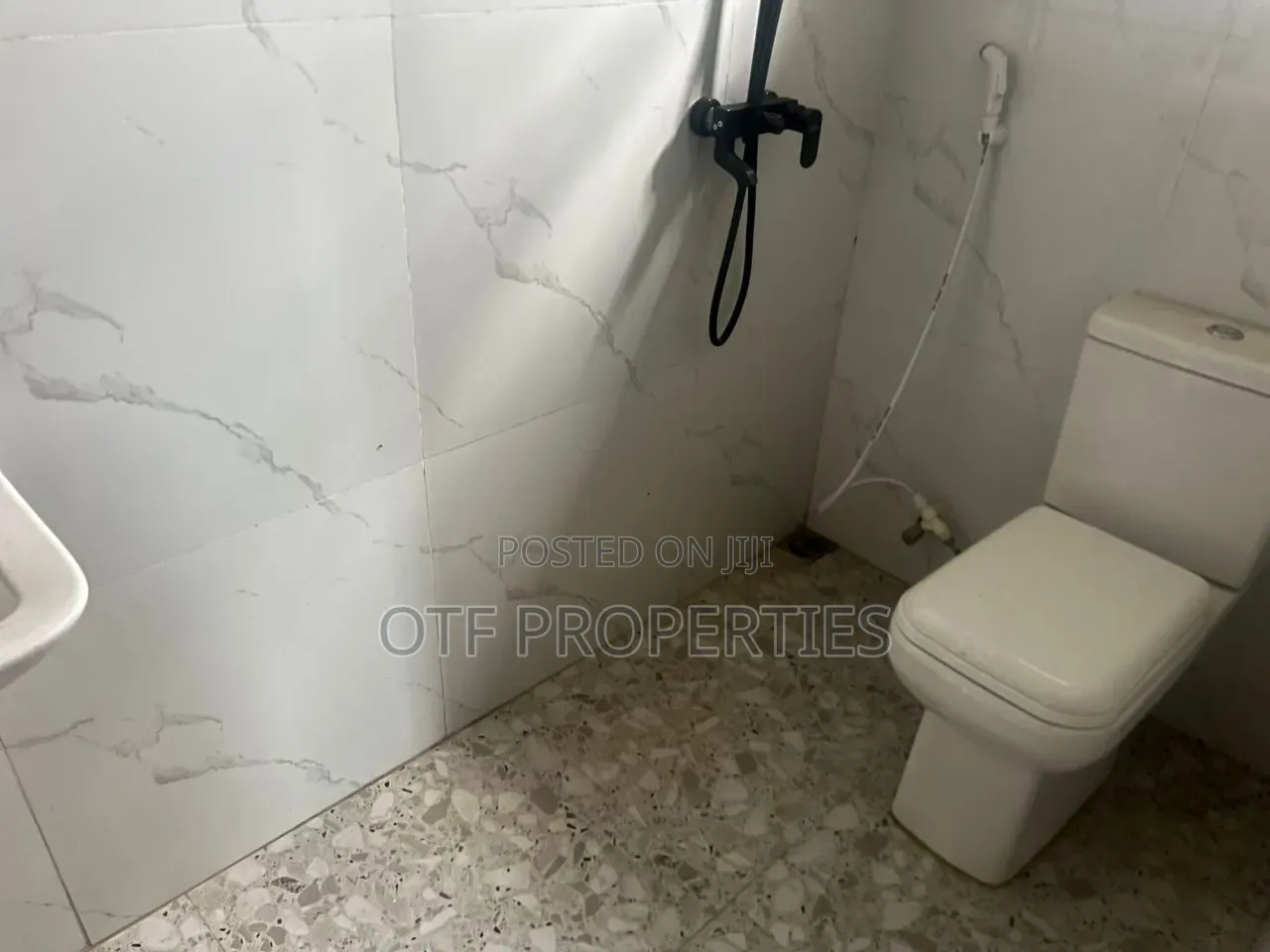 4bdrm Duplex in Jedo Estate,, FHA for rent