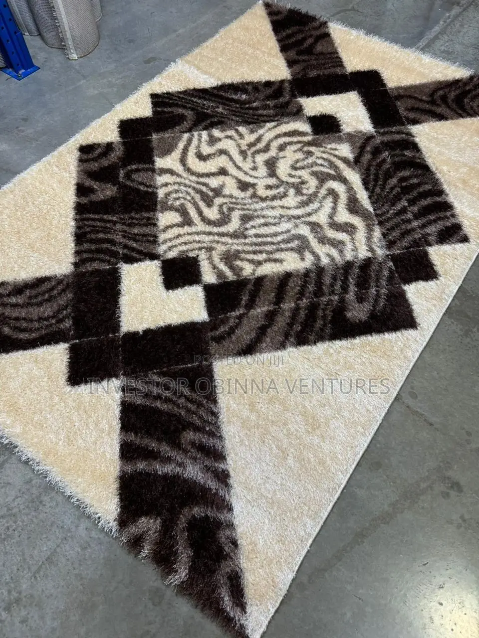 Turkey Shaggy Center Rug