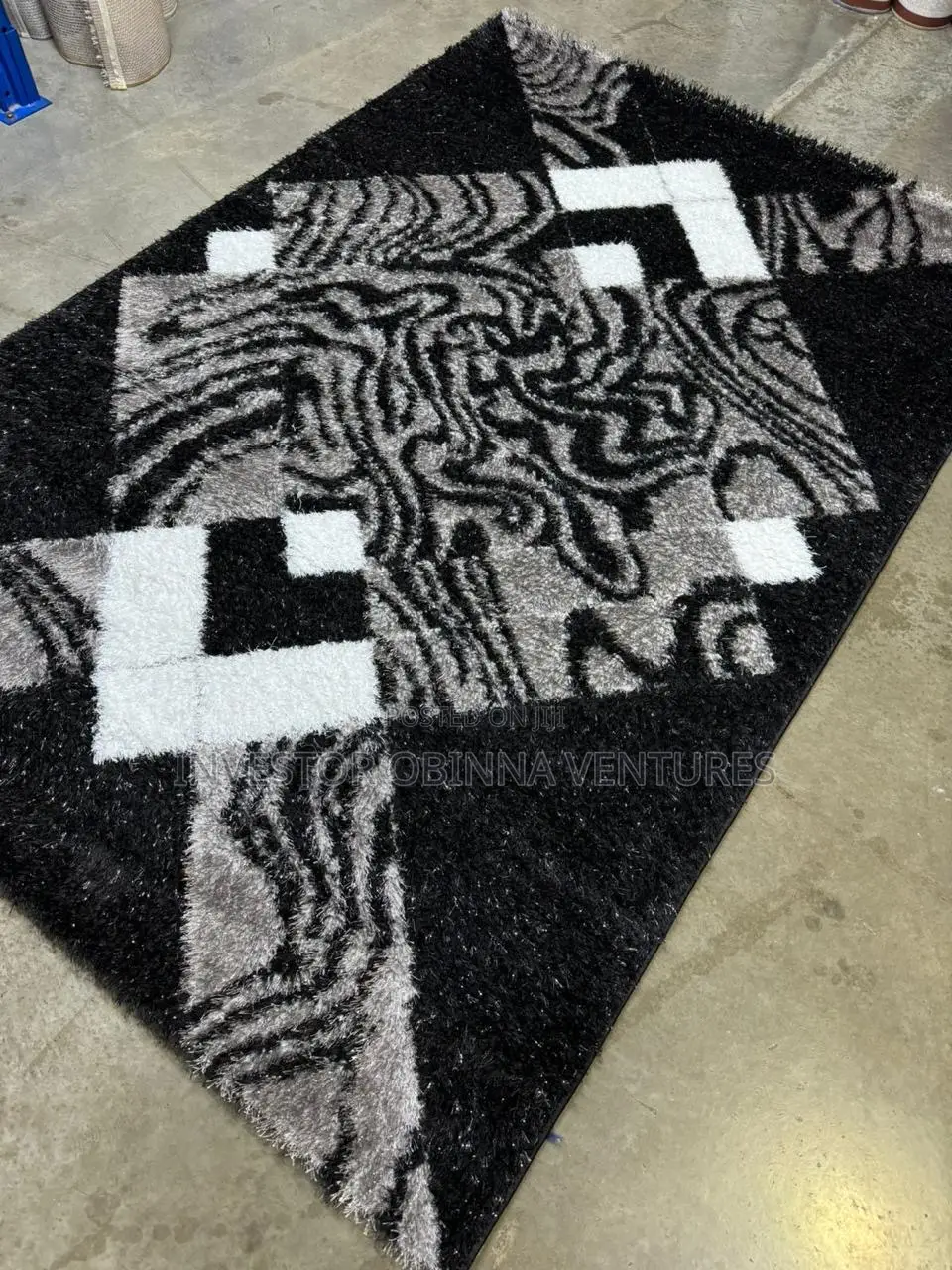 Turkey Shaggy Center Rug