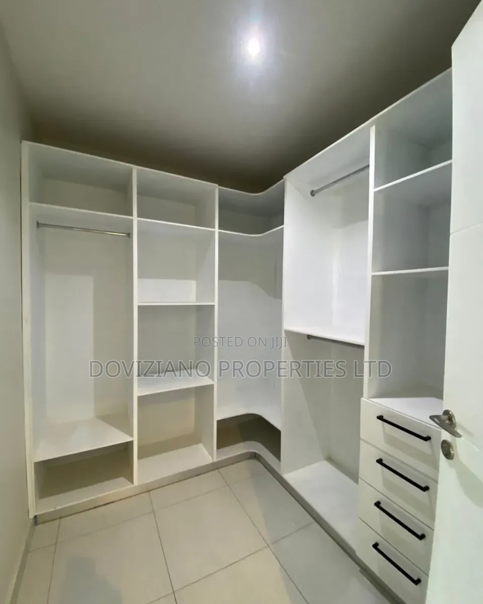 4bdrm Duplex in Lekki Phase 1 for sale