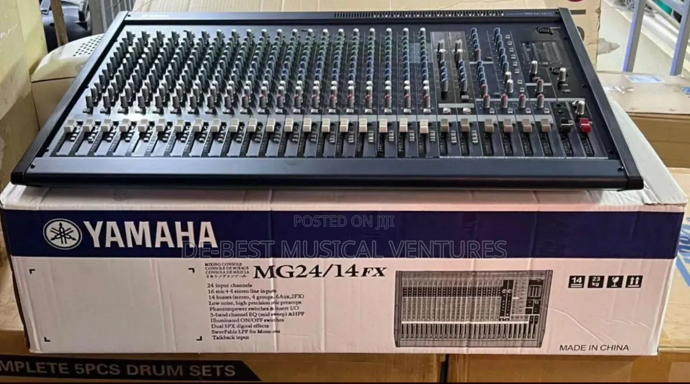 Yamaha Mg-24/14 Mixer Console